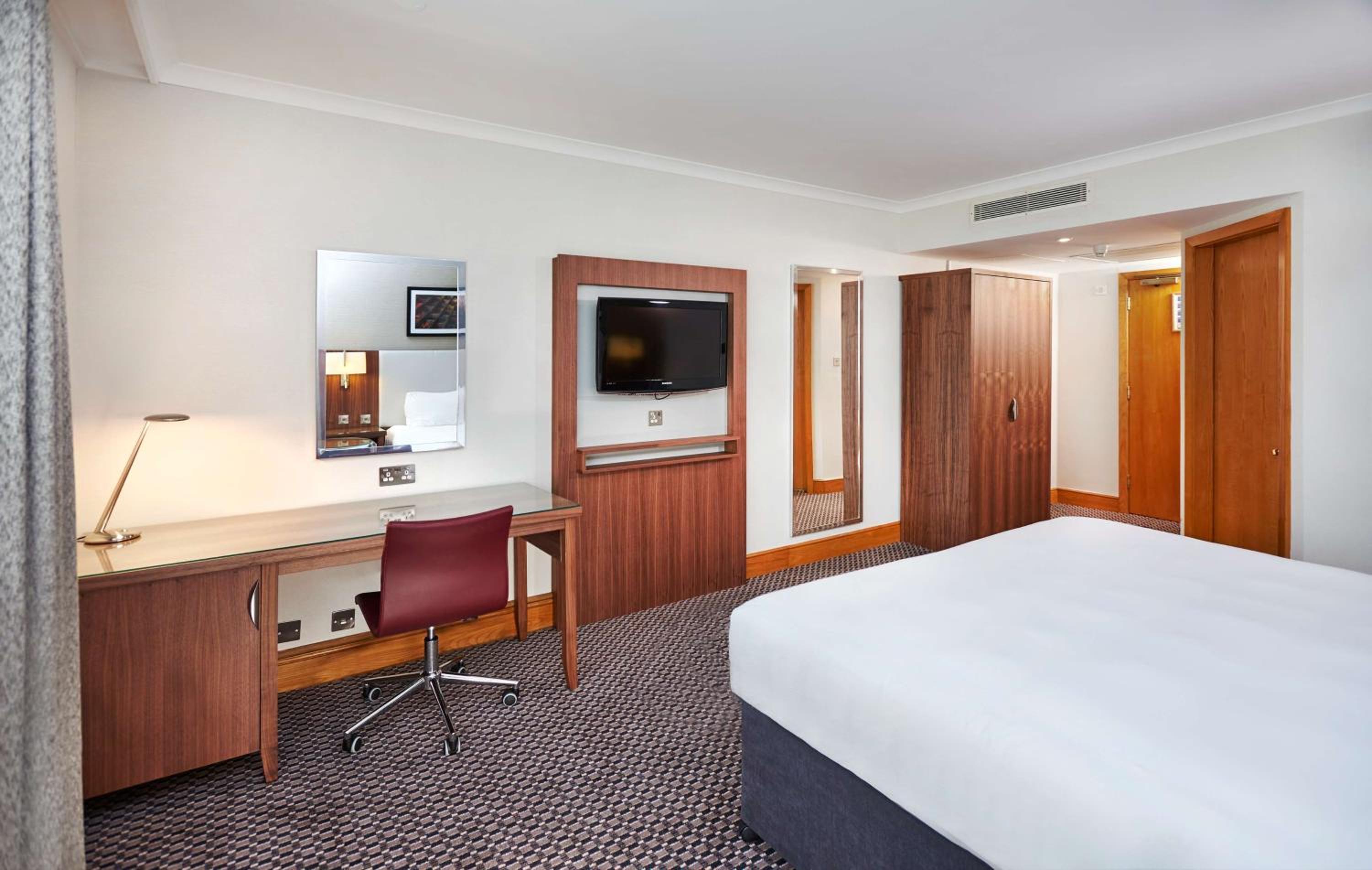 King Guest Room - Photo 1