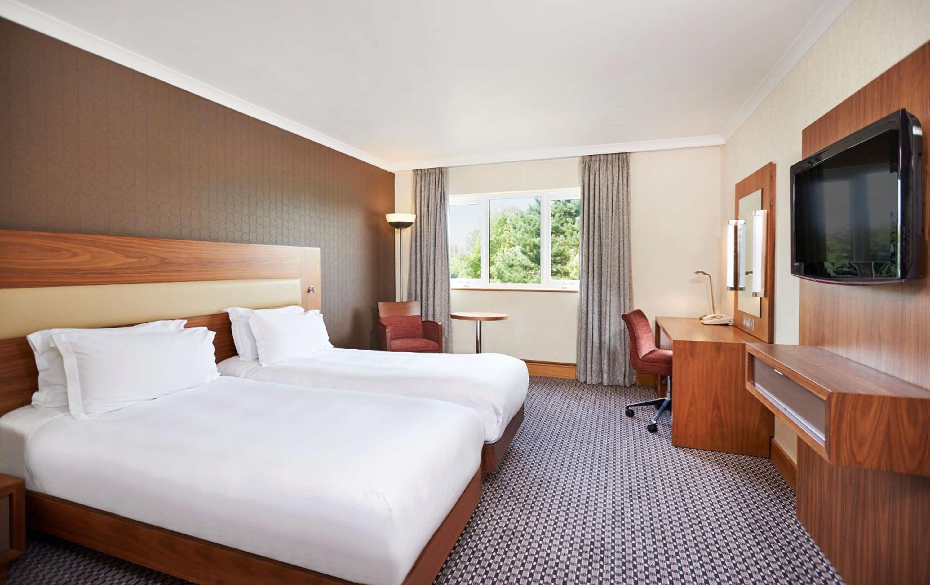 Twin Room - Photo 2