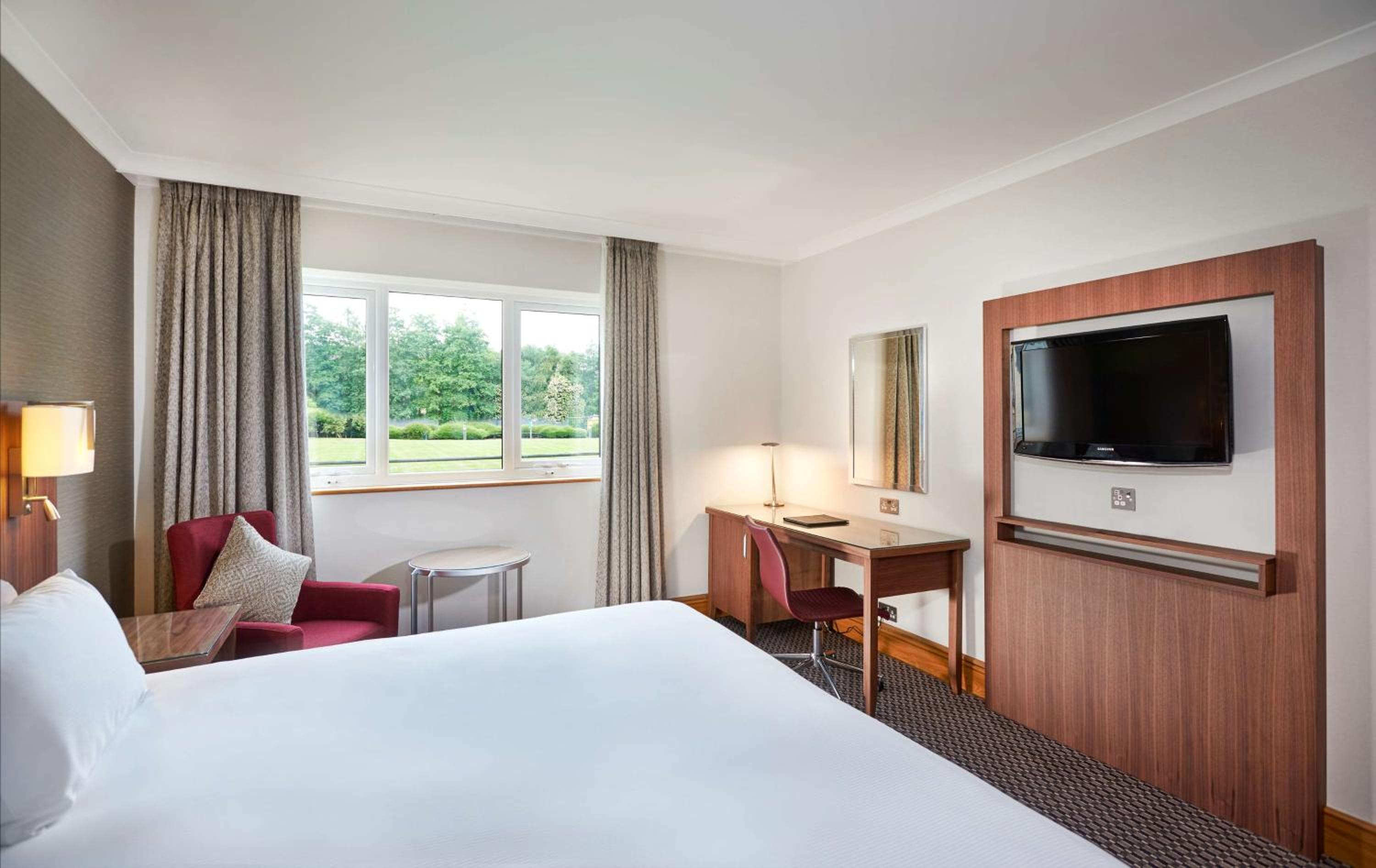King Guest Room - Photo 3