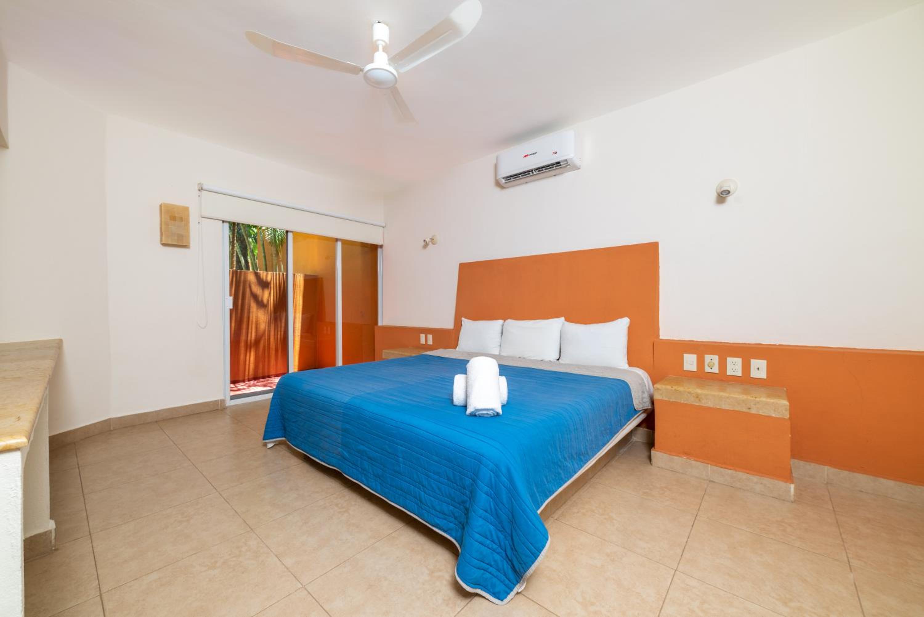Standard Villa - Photo 13