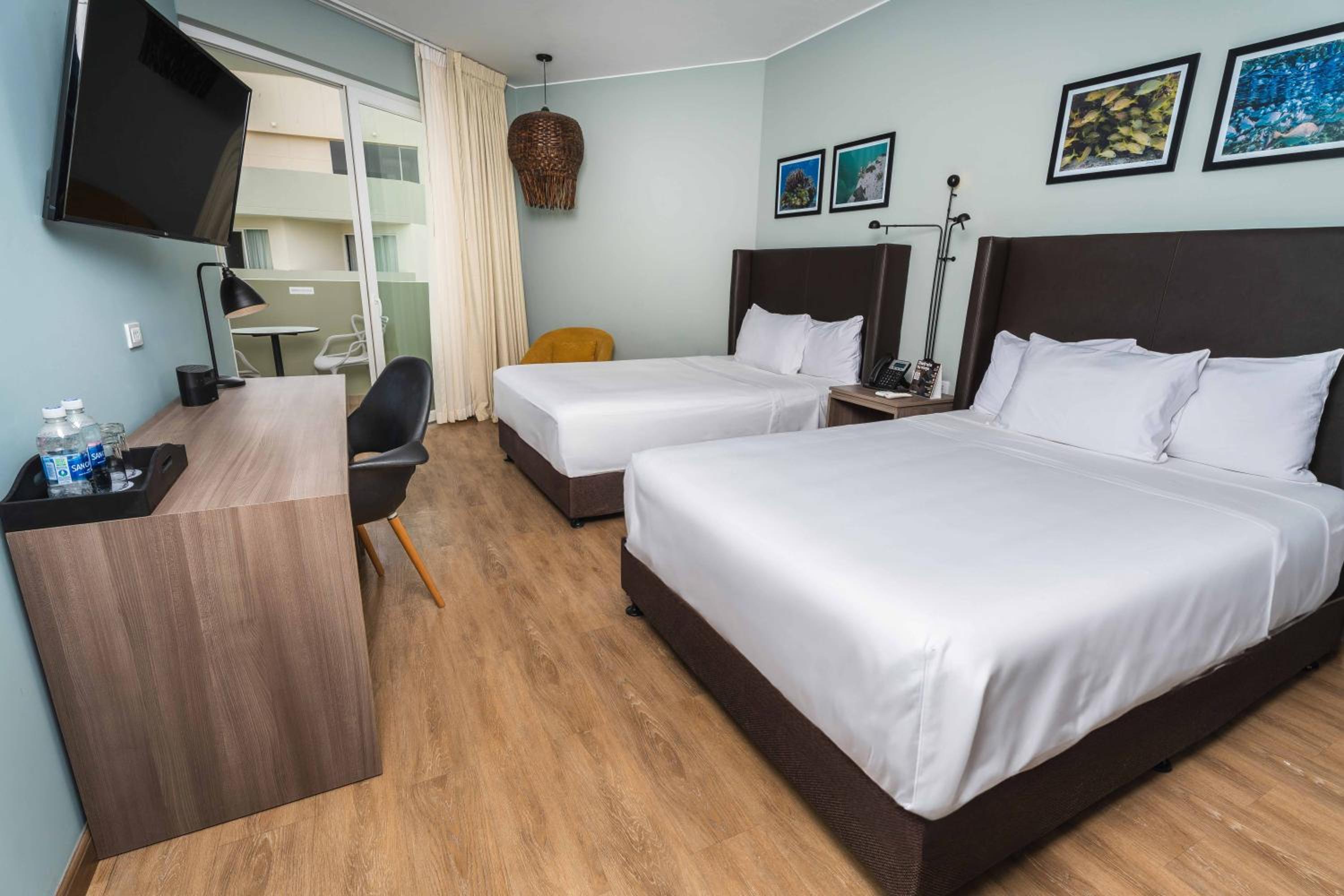 Twin Room with Balcony