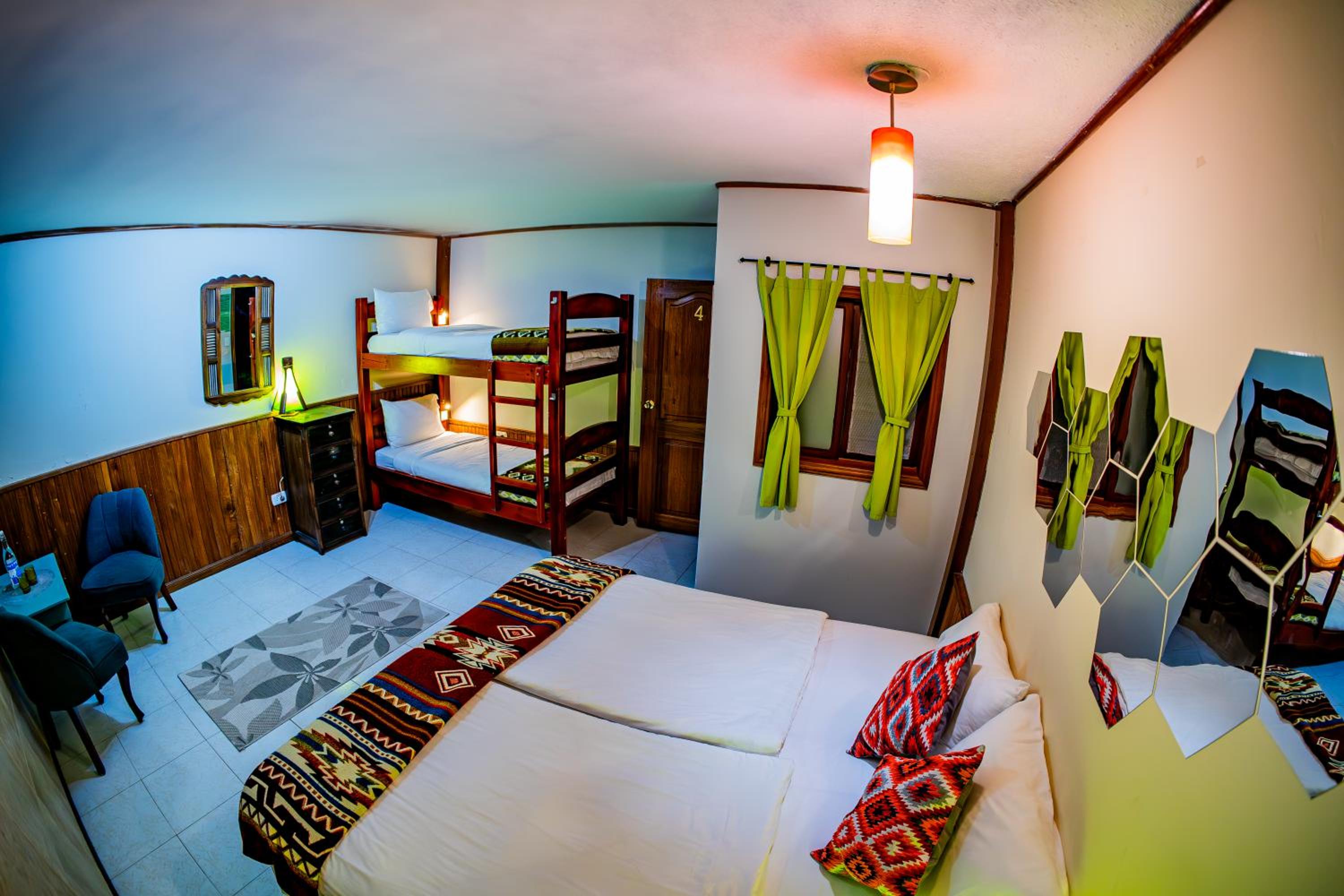 Classic Quadruple Room