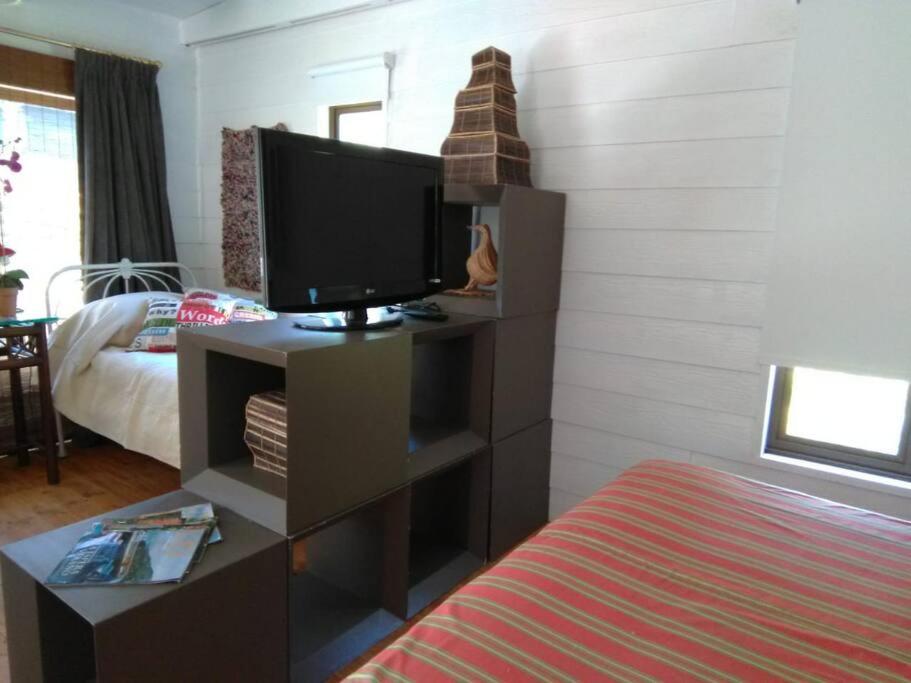 One-Bedroom House photo 2