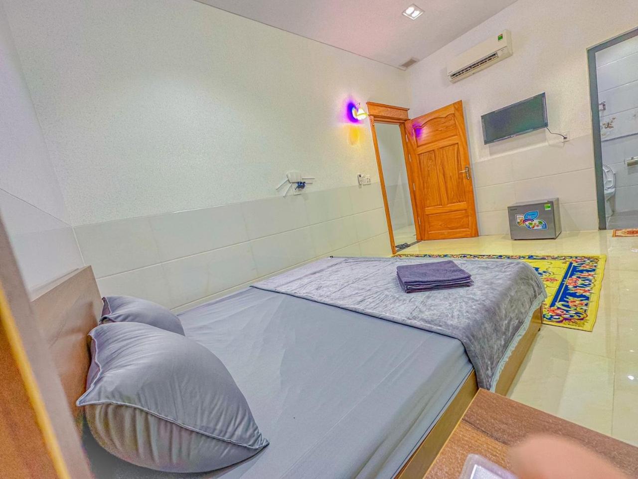 Deluxe King Room photo 3