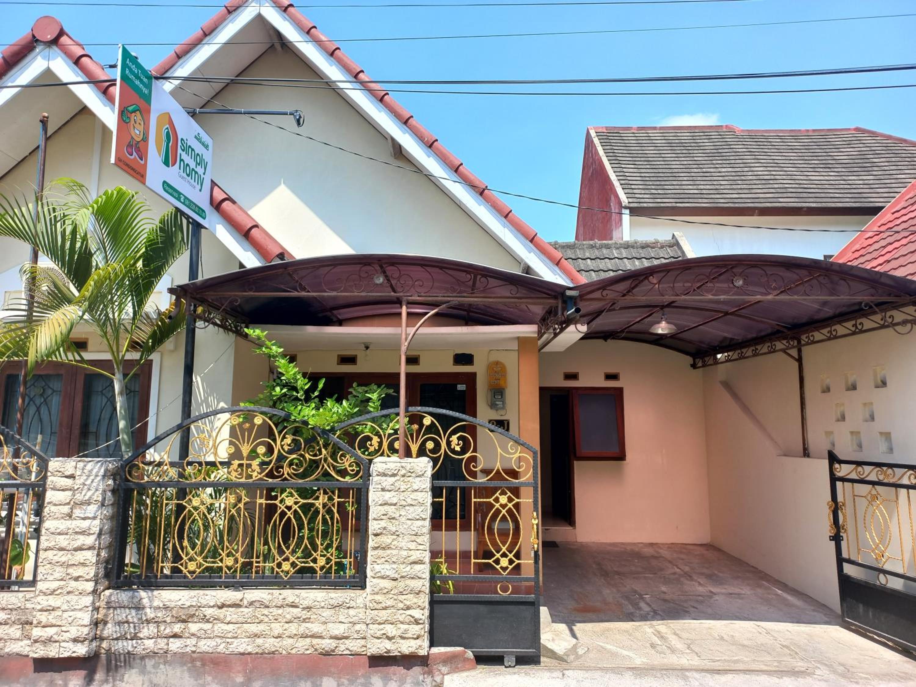 Two-Bedroom House - Photo 18