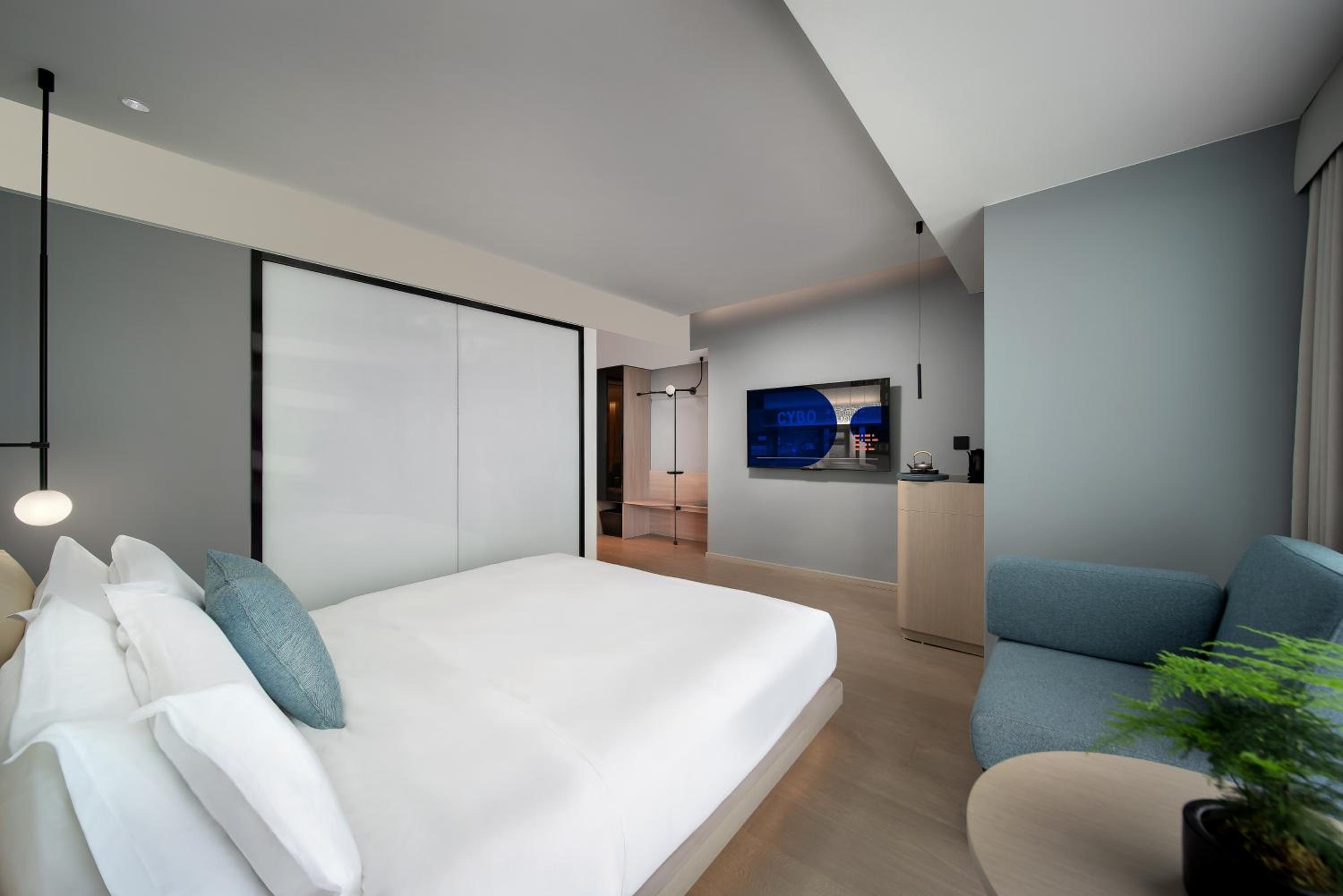 Premium Queen Room  photo 2