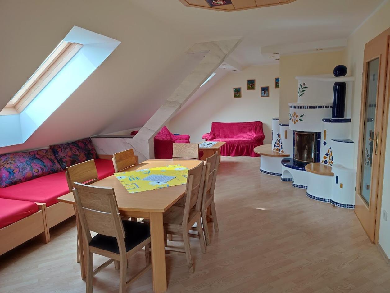 Two-Bedroom Apartment with Balcony photo 1
