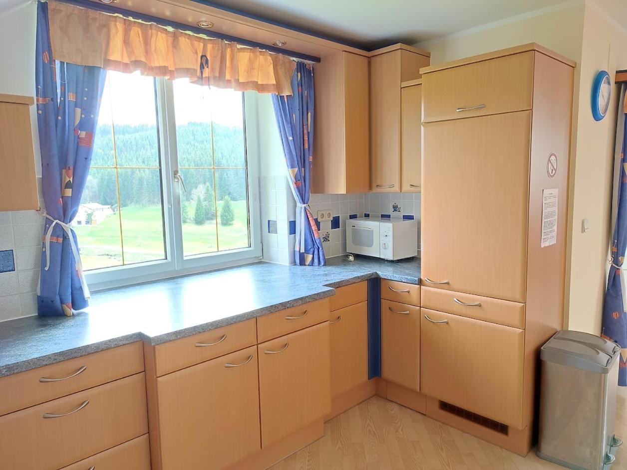 Two-Bedroom Apartment with Balcony photo 2