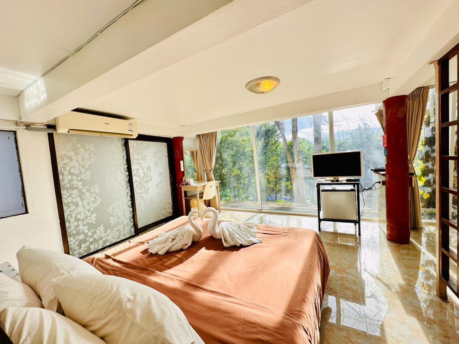 Family Suite photo 2