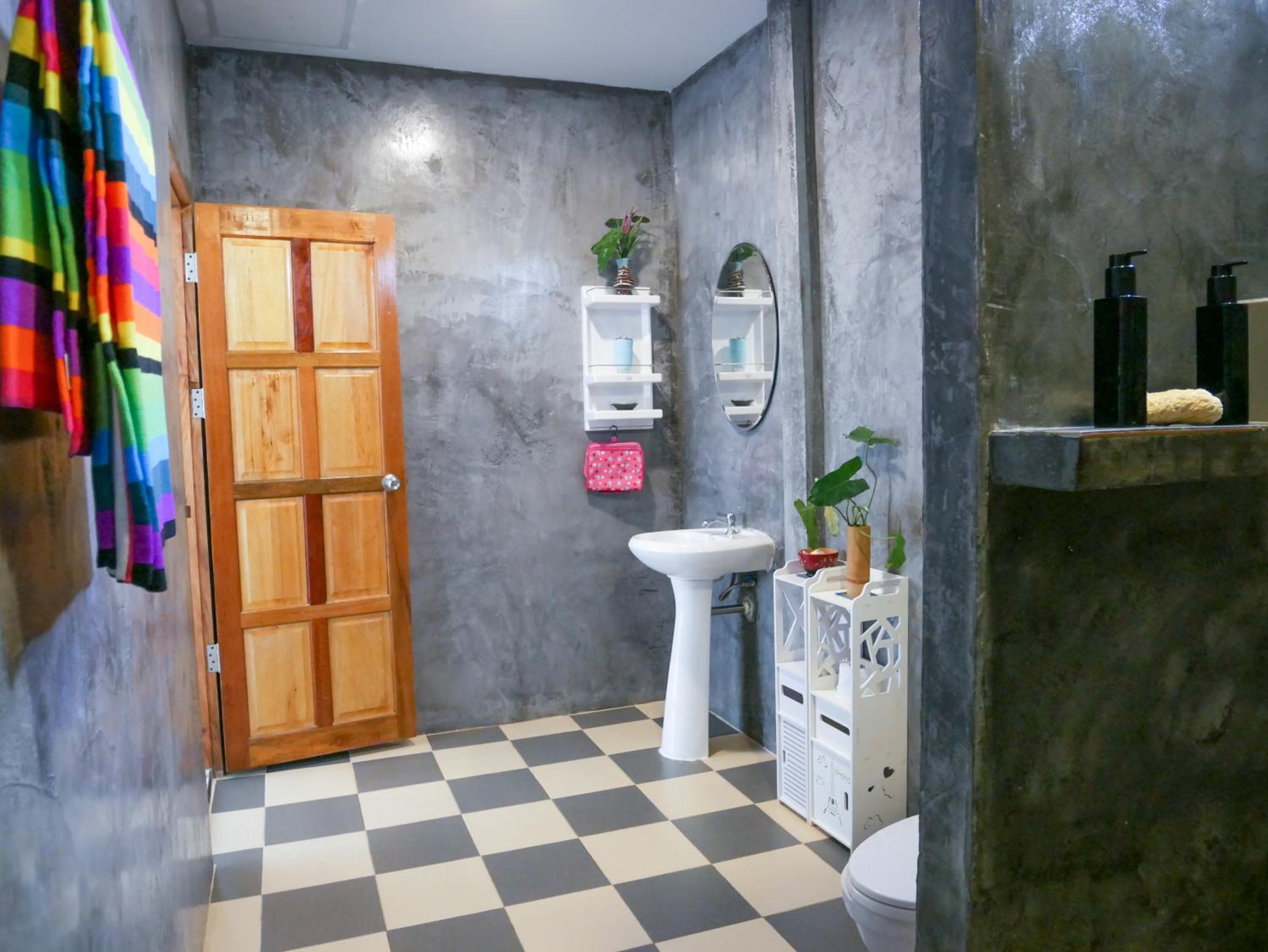 One-Bedroom Bungalow - Photo 9