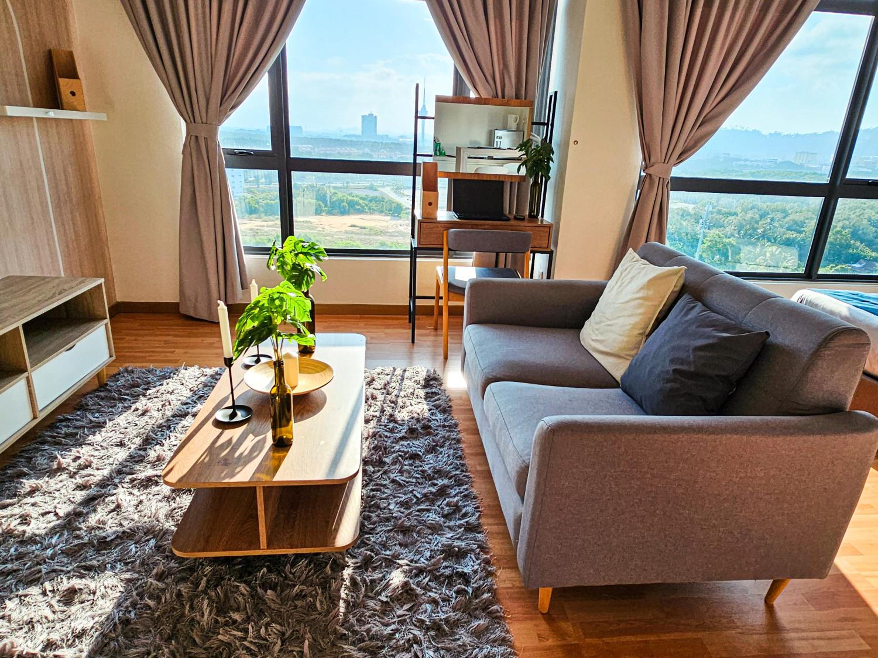 Queen Suite