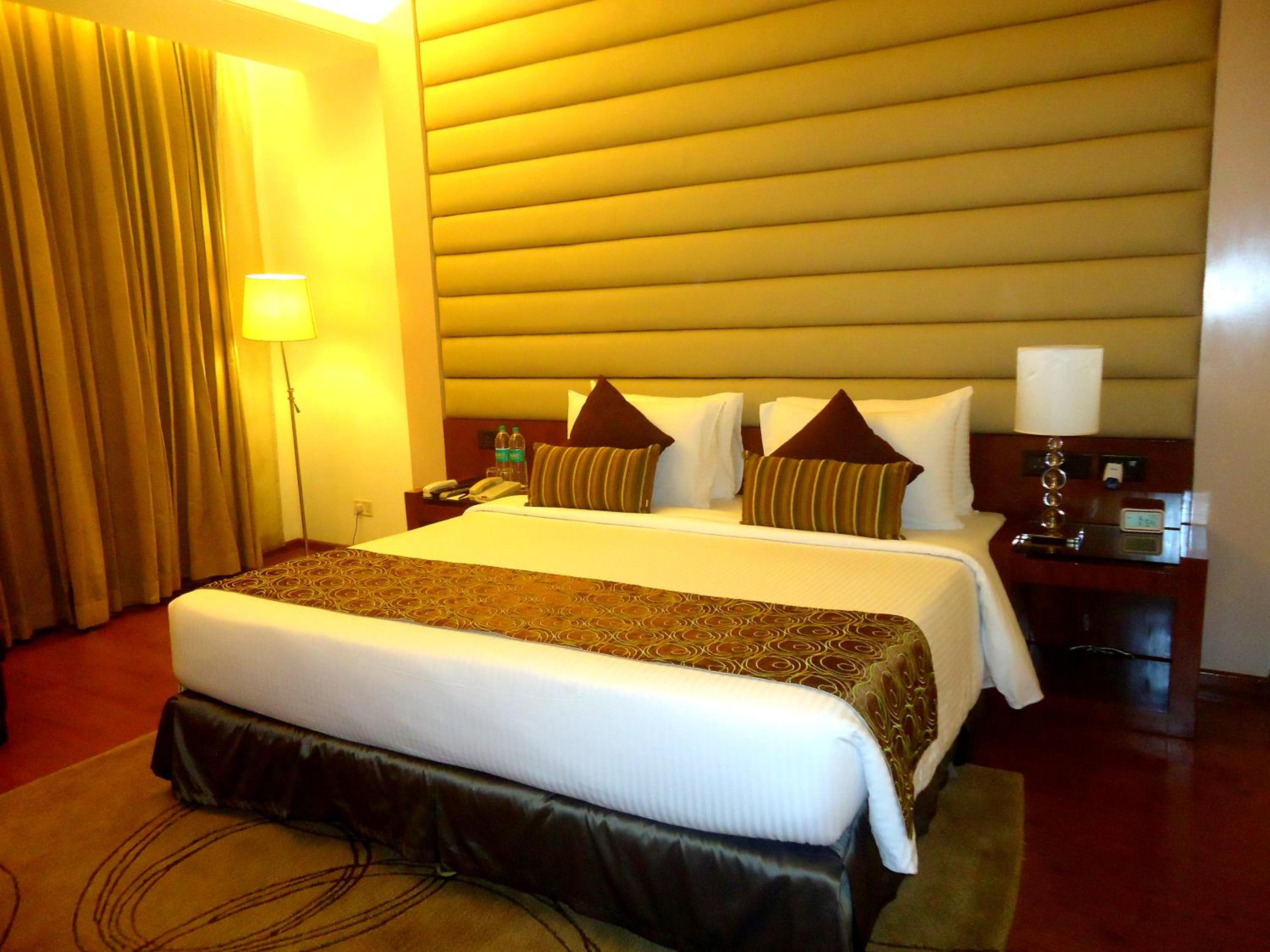 Metropolis Executive Suite