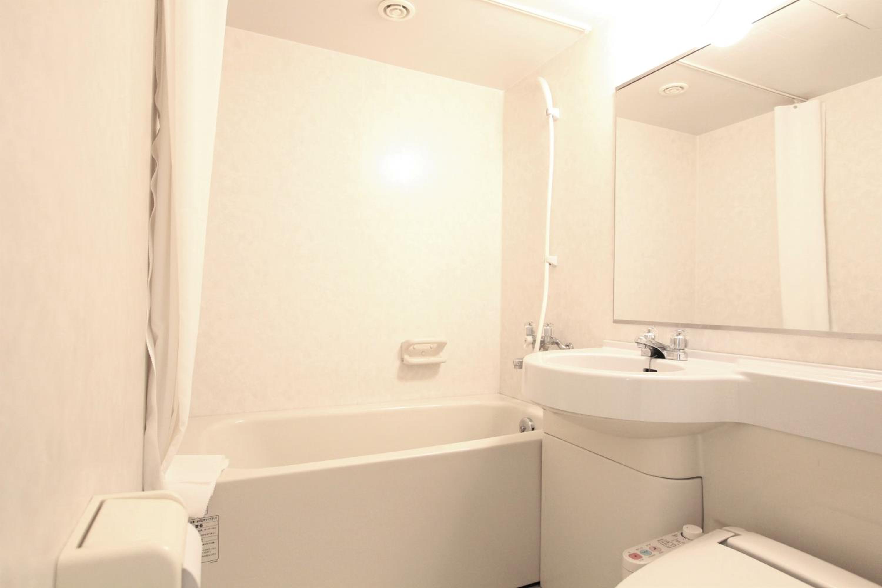 Standard Double Room with Small Double Bed - Non-Smoking - Photo 2