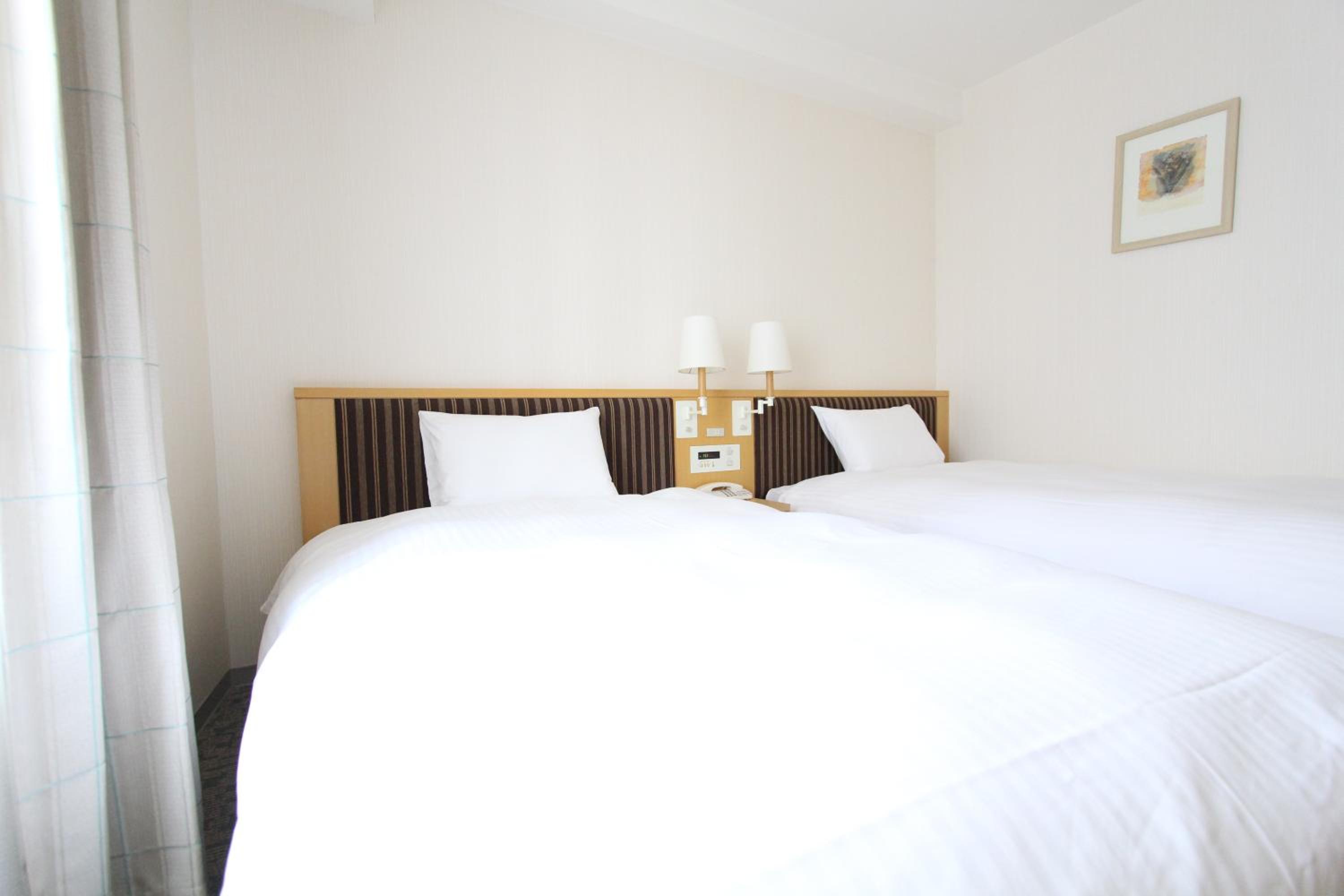 Moderate Twin Room - Non-Smoking - Photo 4