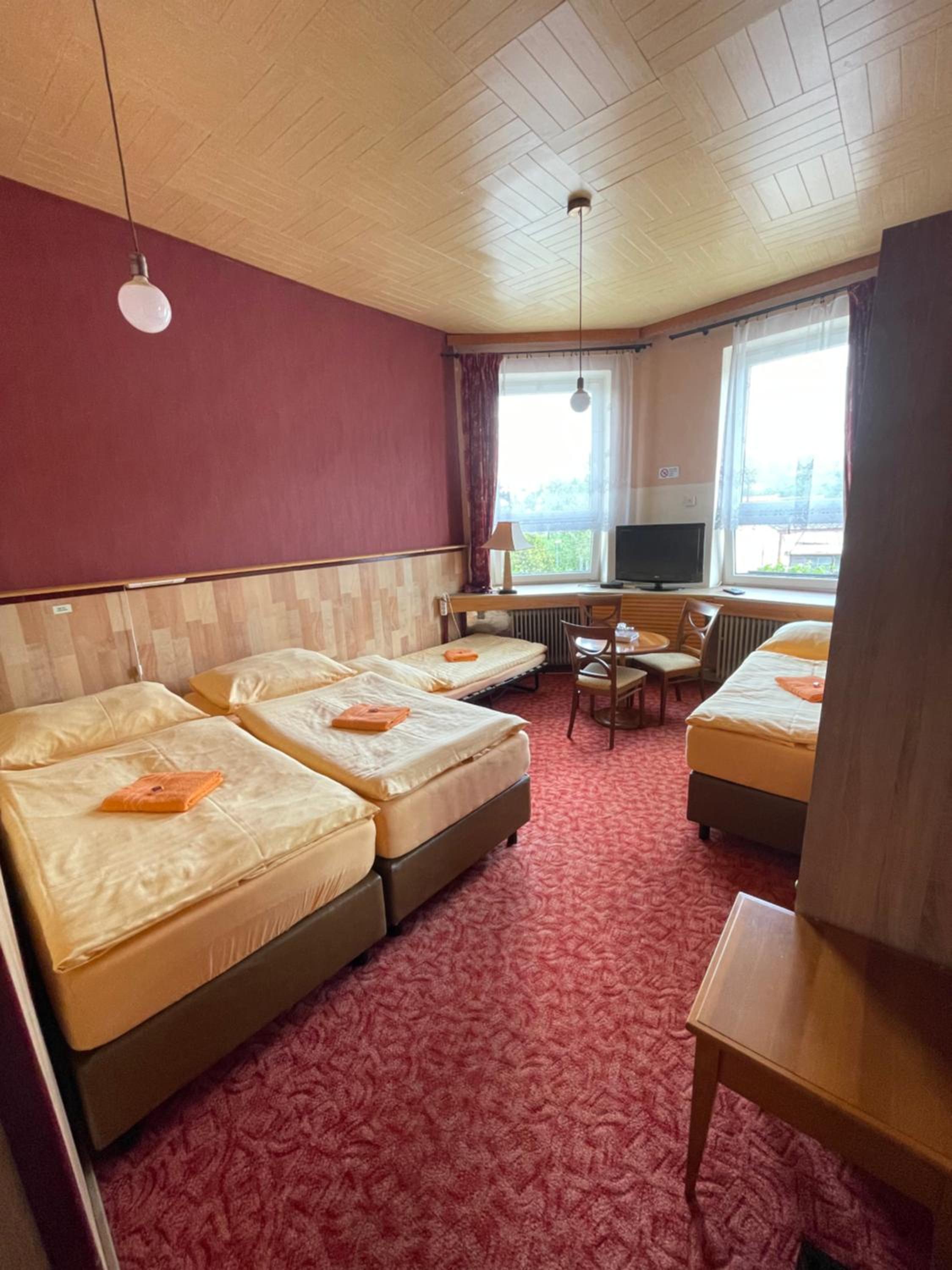 Triple Room with Extra Bed photo 1