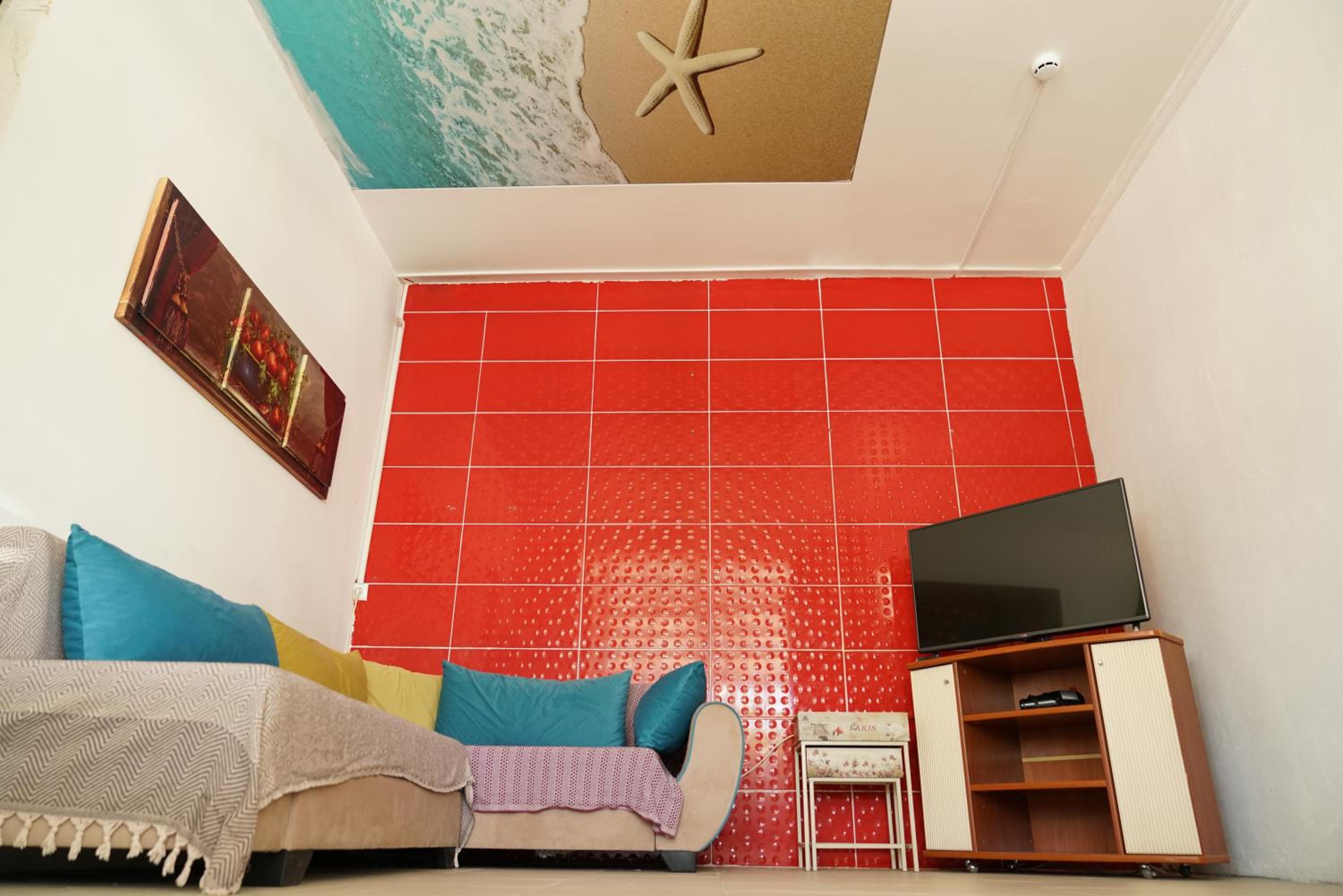 Apartment - Ground Floor photo 3