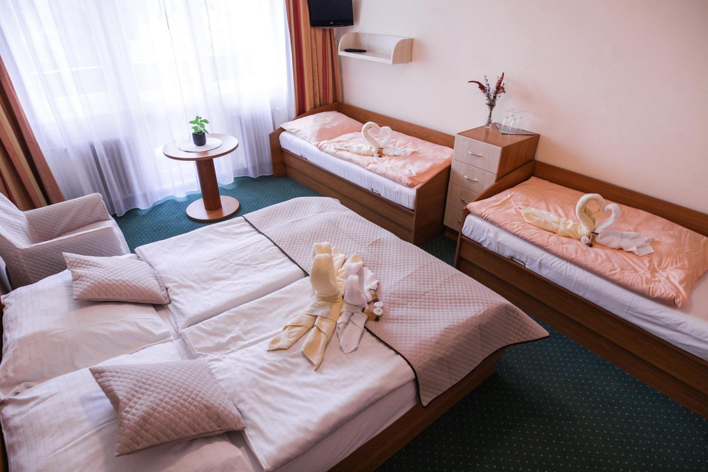 Quadruple Room photo 2