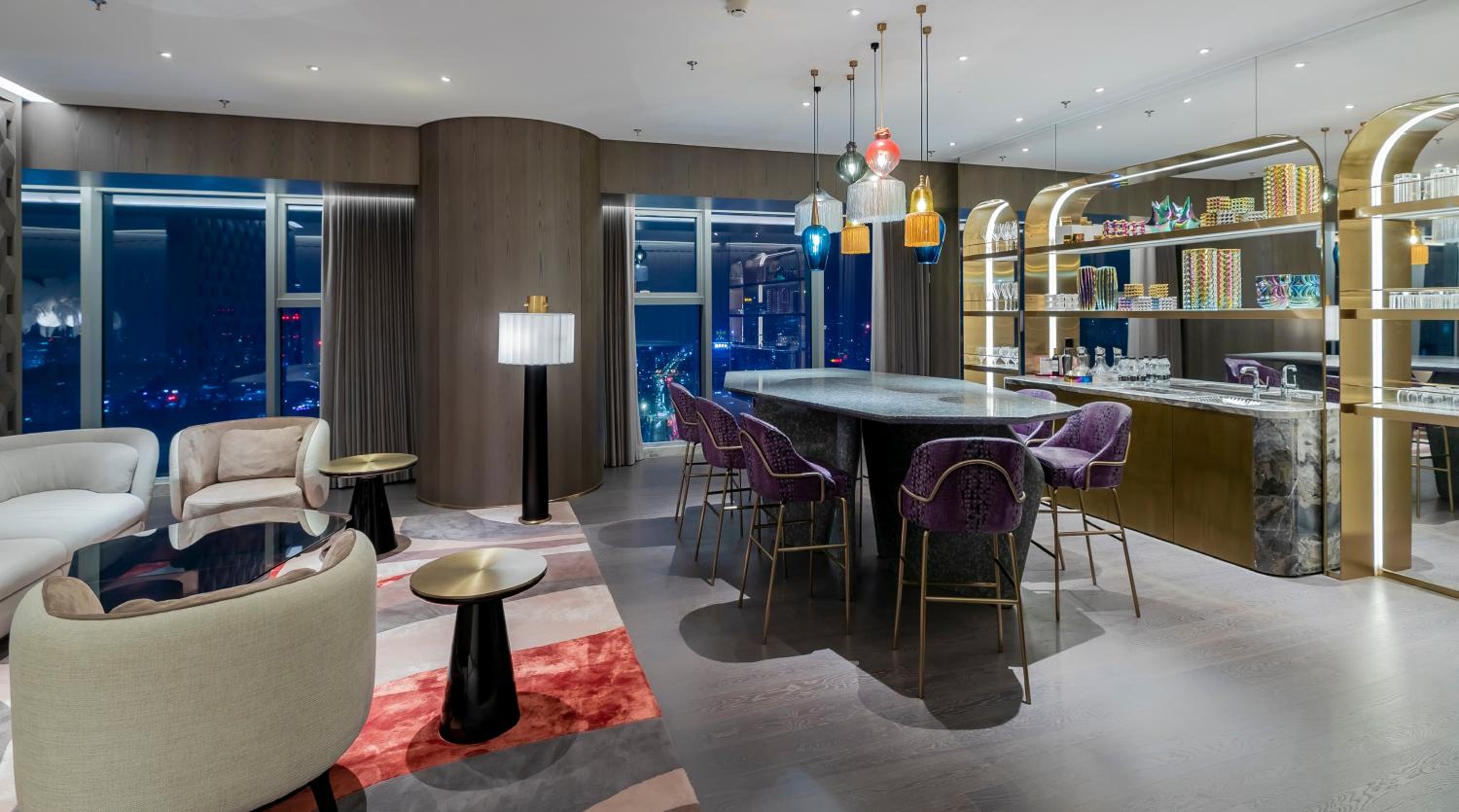 EWOW Suite(Free Mini-bar Drinks) photo 3