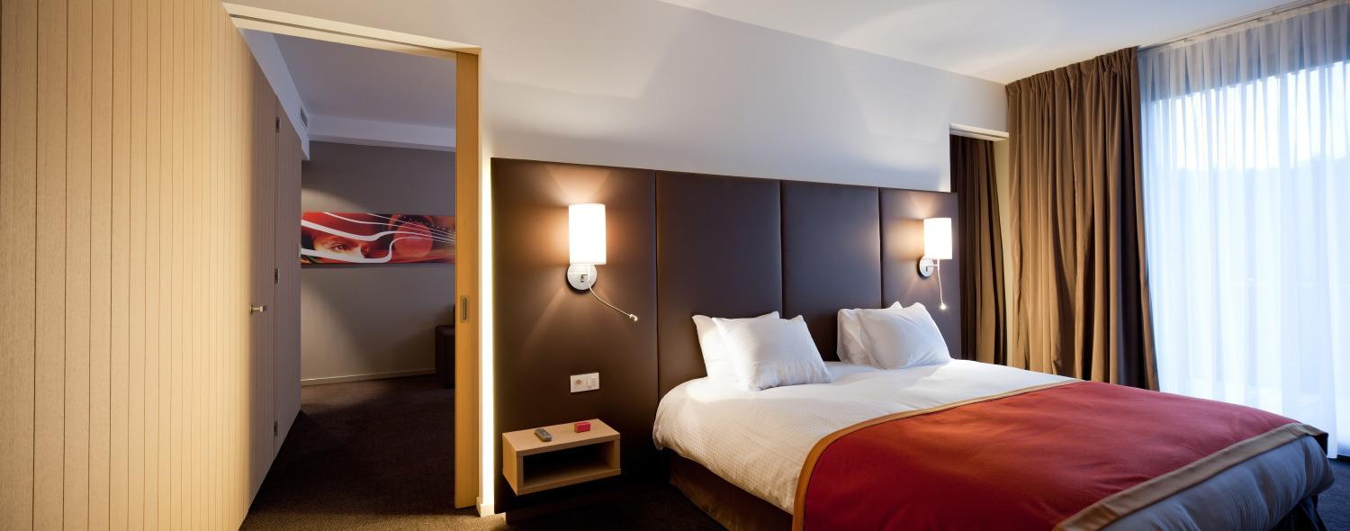 Deluxe Suite - Photo 1