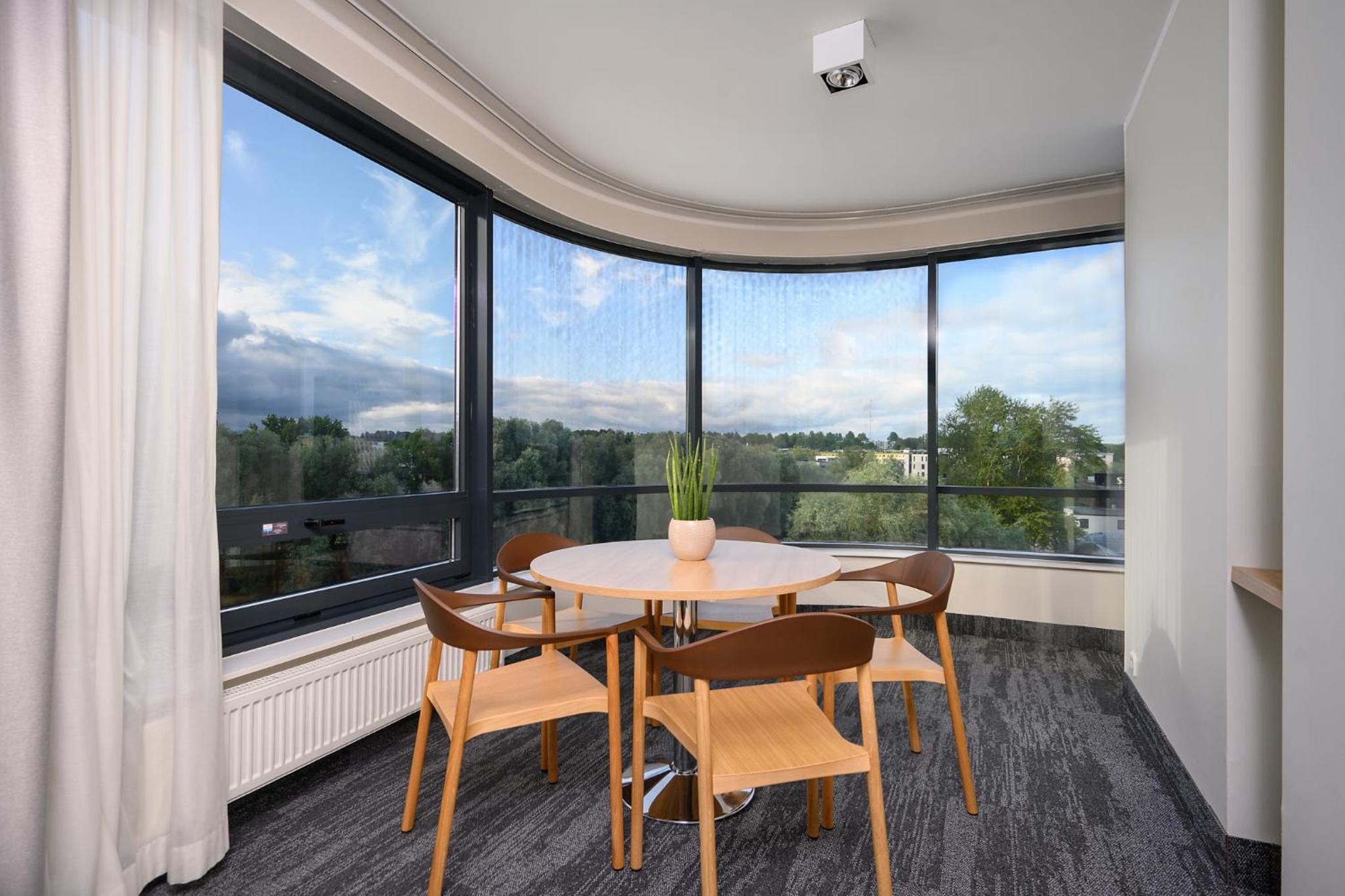 Suite with River View - Photo 7