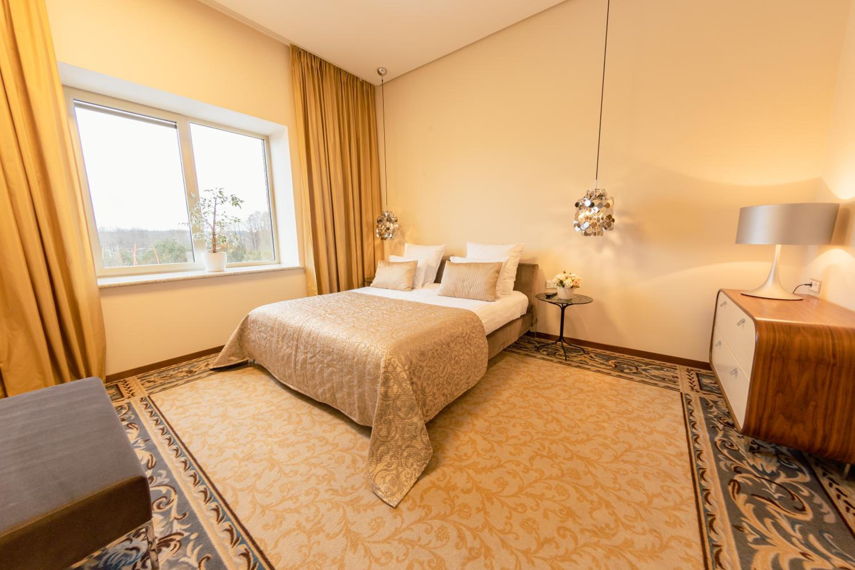 Deluxe Double Room with Bath and Spa access - Photo 1