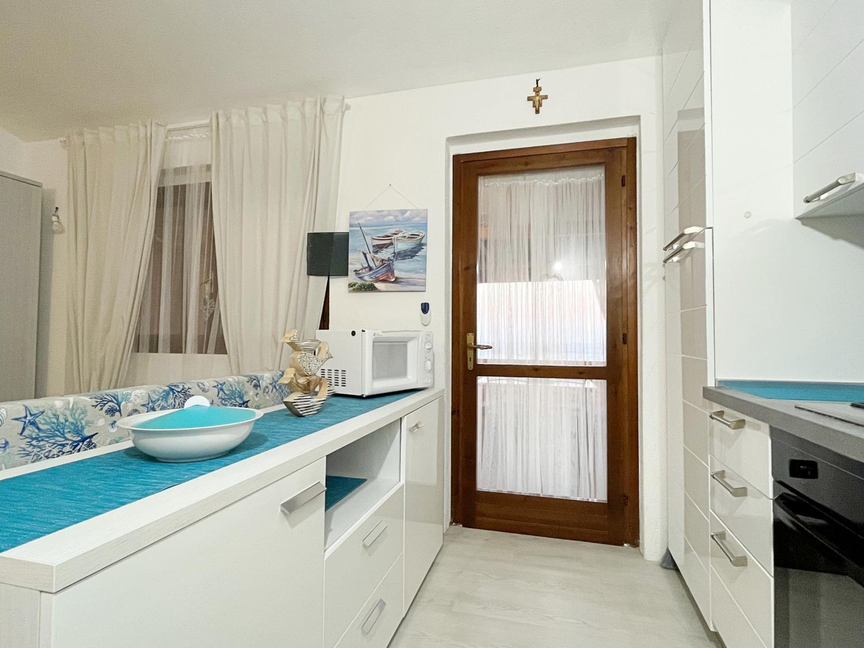 One-Bedroom House photo 2