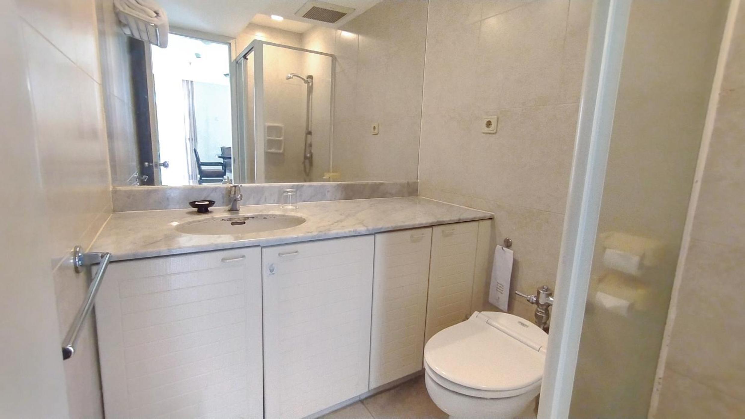 Two-Bedroom Superior Suite - Photo 3
