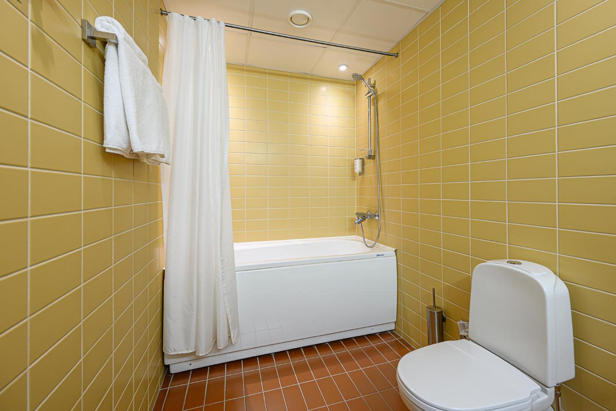 Suite with River View - Photo 6