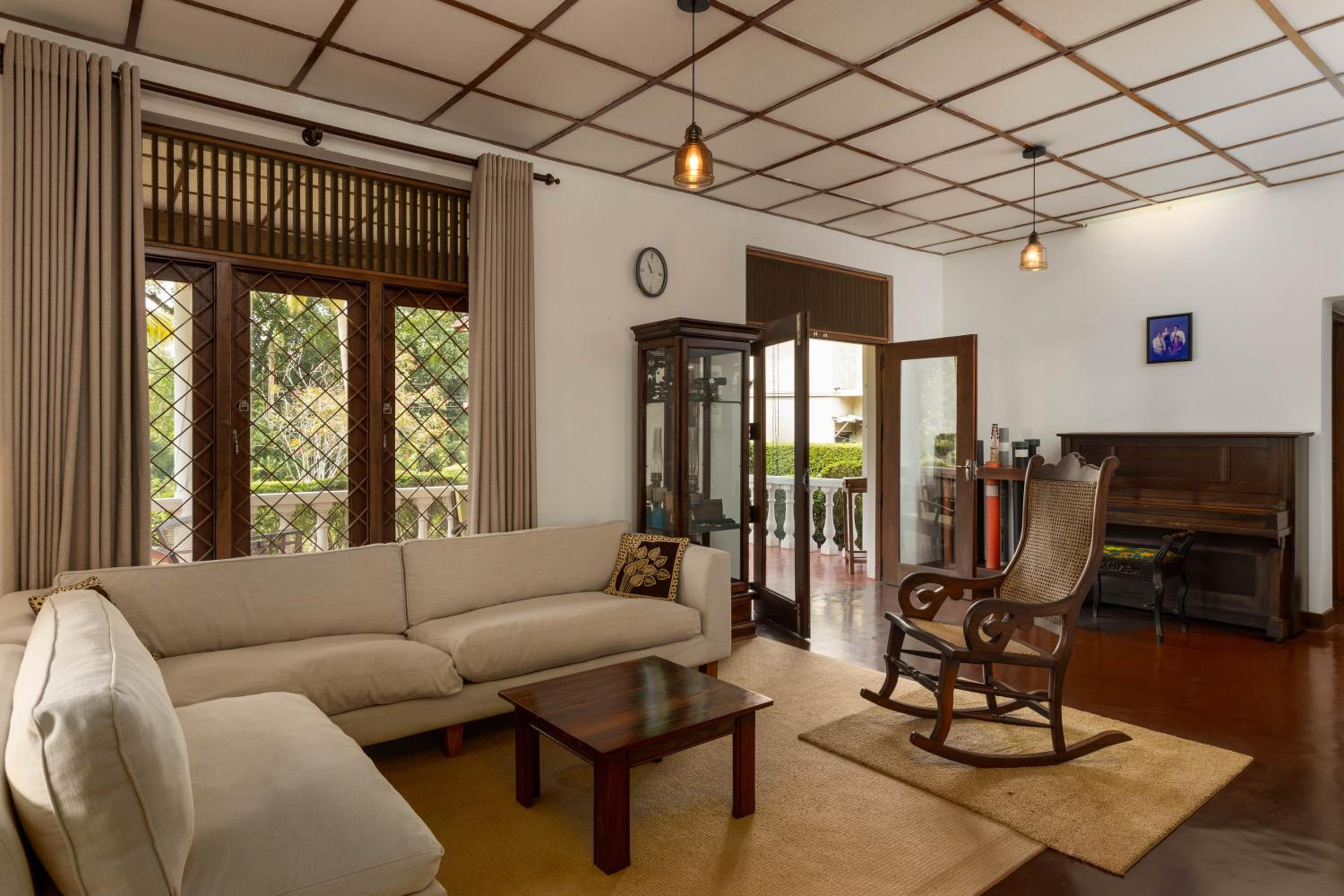 Villa photo 1