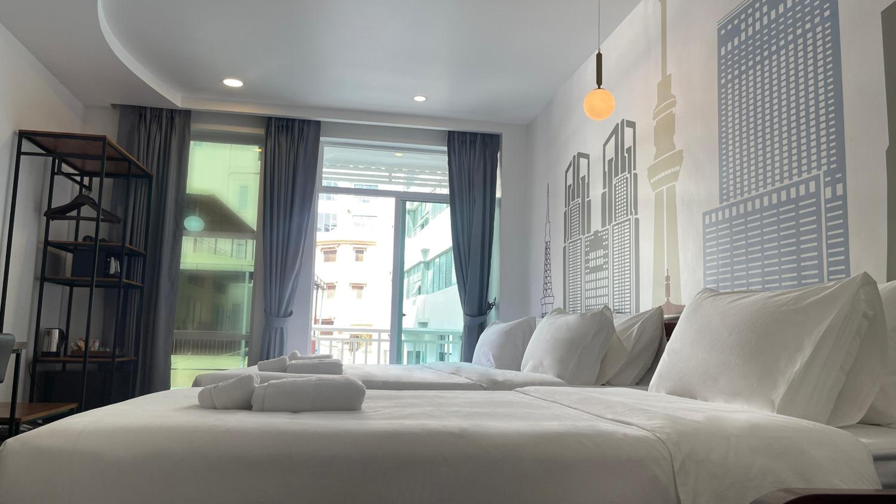 Deluxe Triple Room - Photo 4