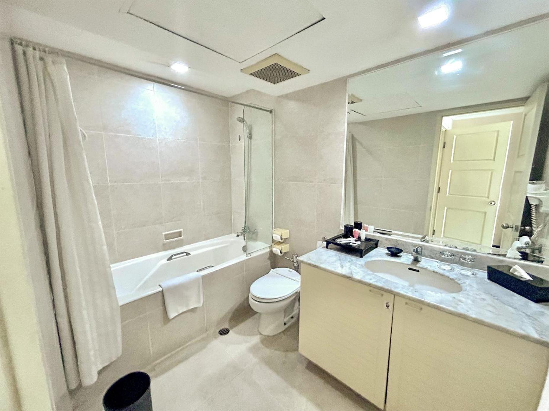 Three-Bedroom Superior Suite - Photo 2