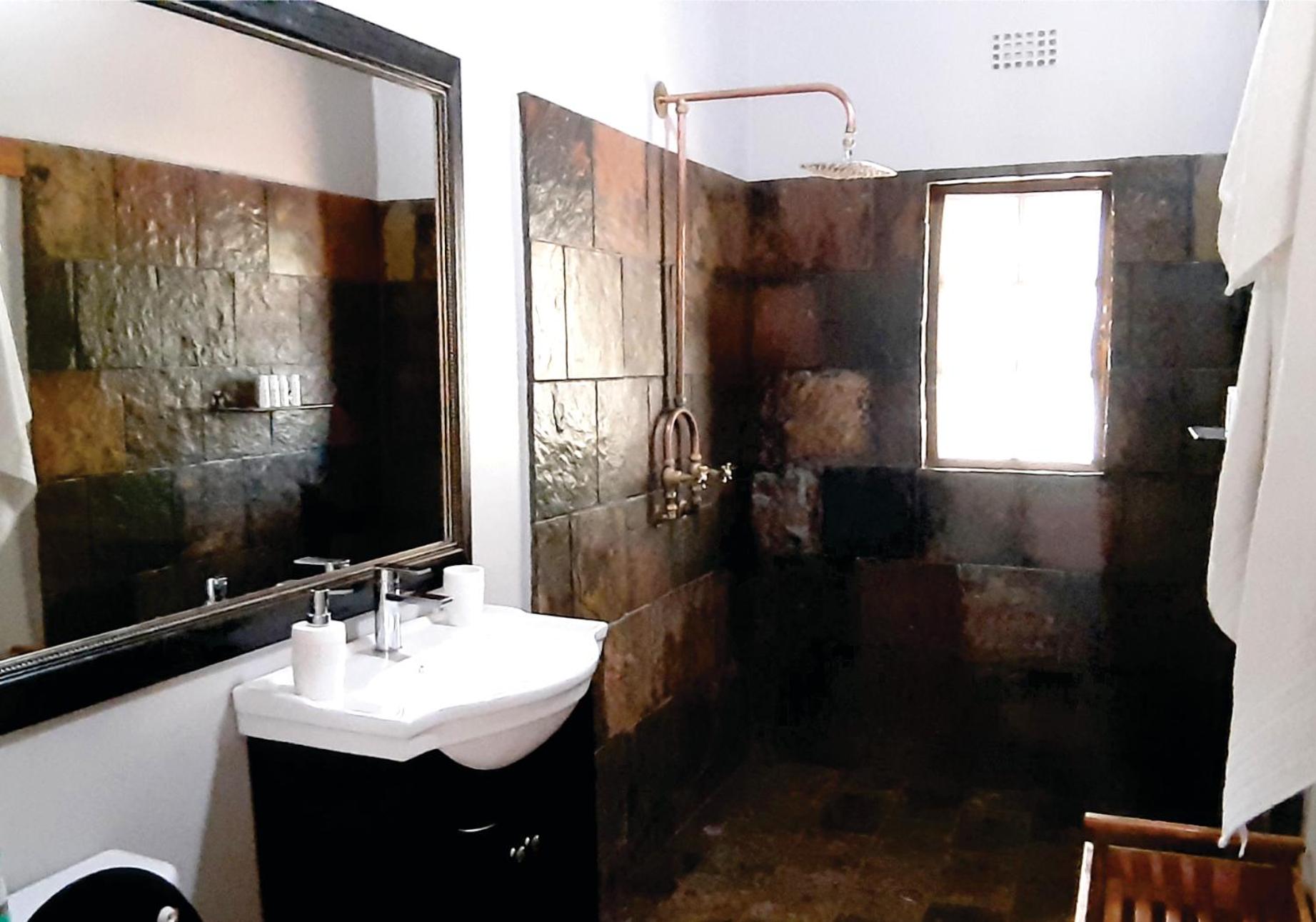 Deluxe Chalet photo 3