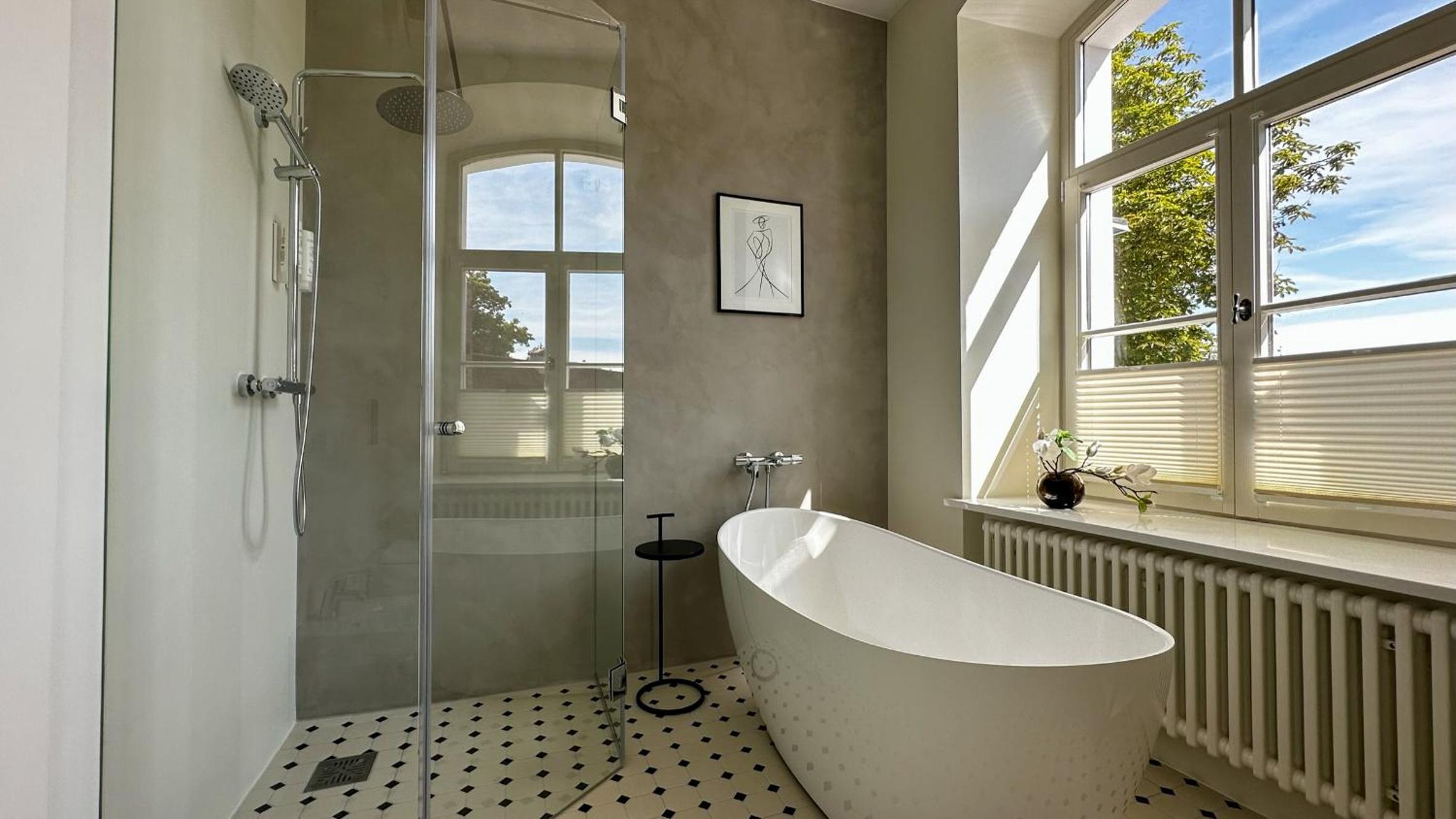 Patkuli Suite with Spa Access - Photo 5