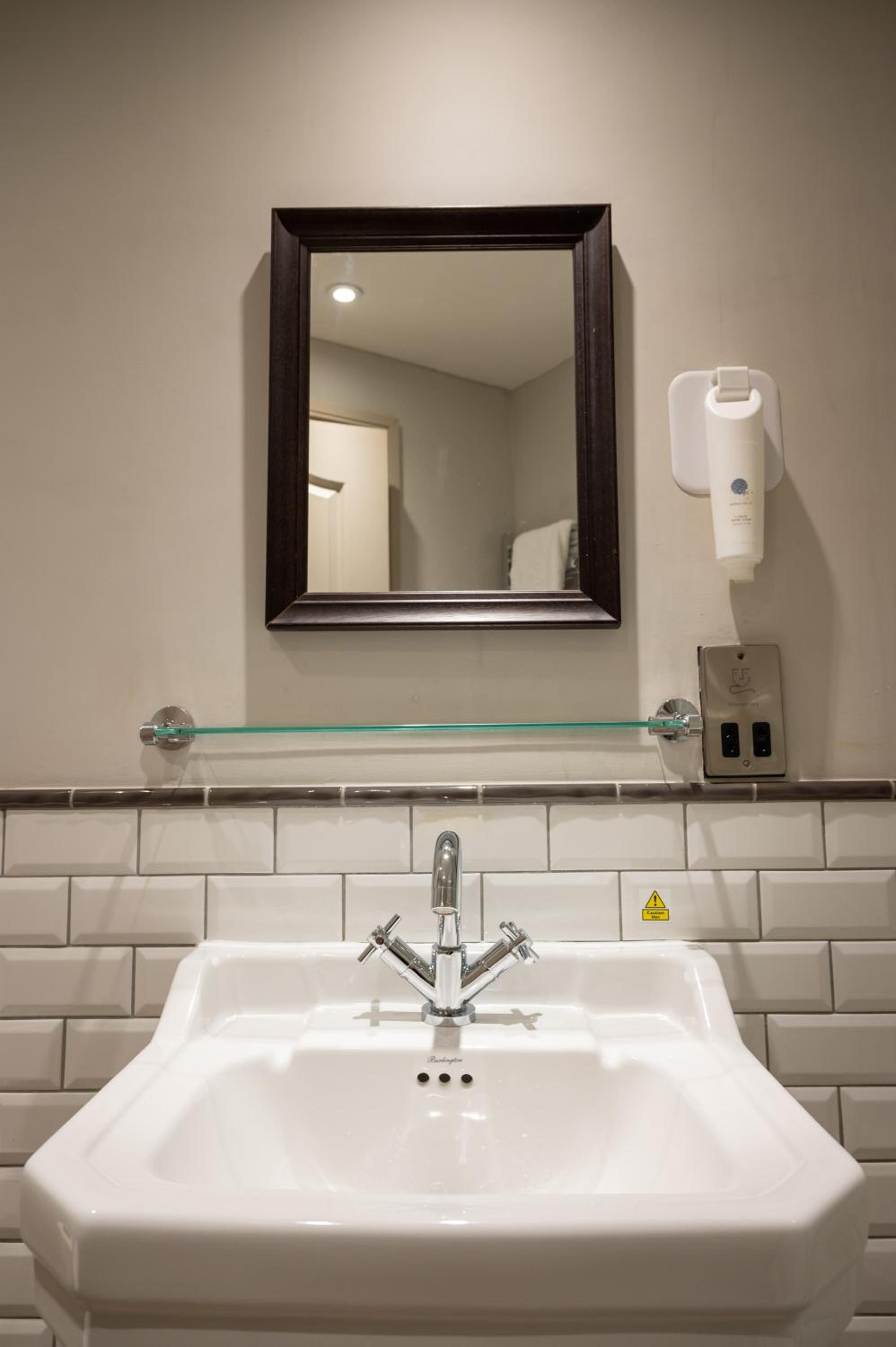 Double Room - Photo 4