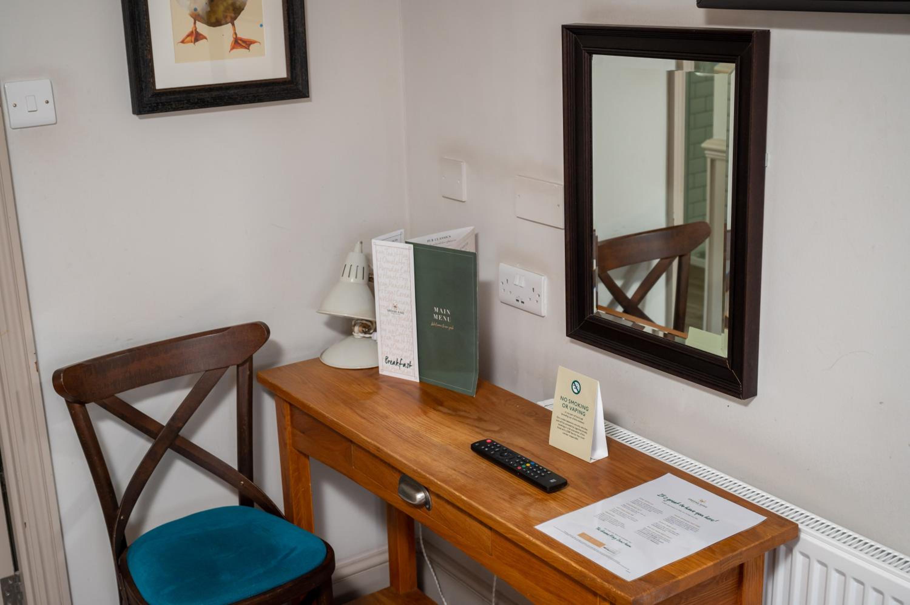 Twin Room - Photo 2