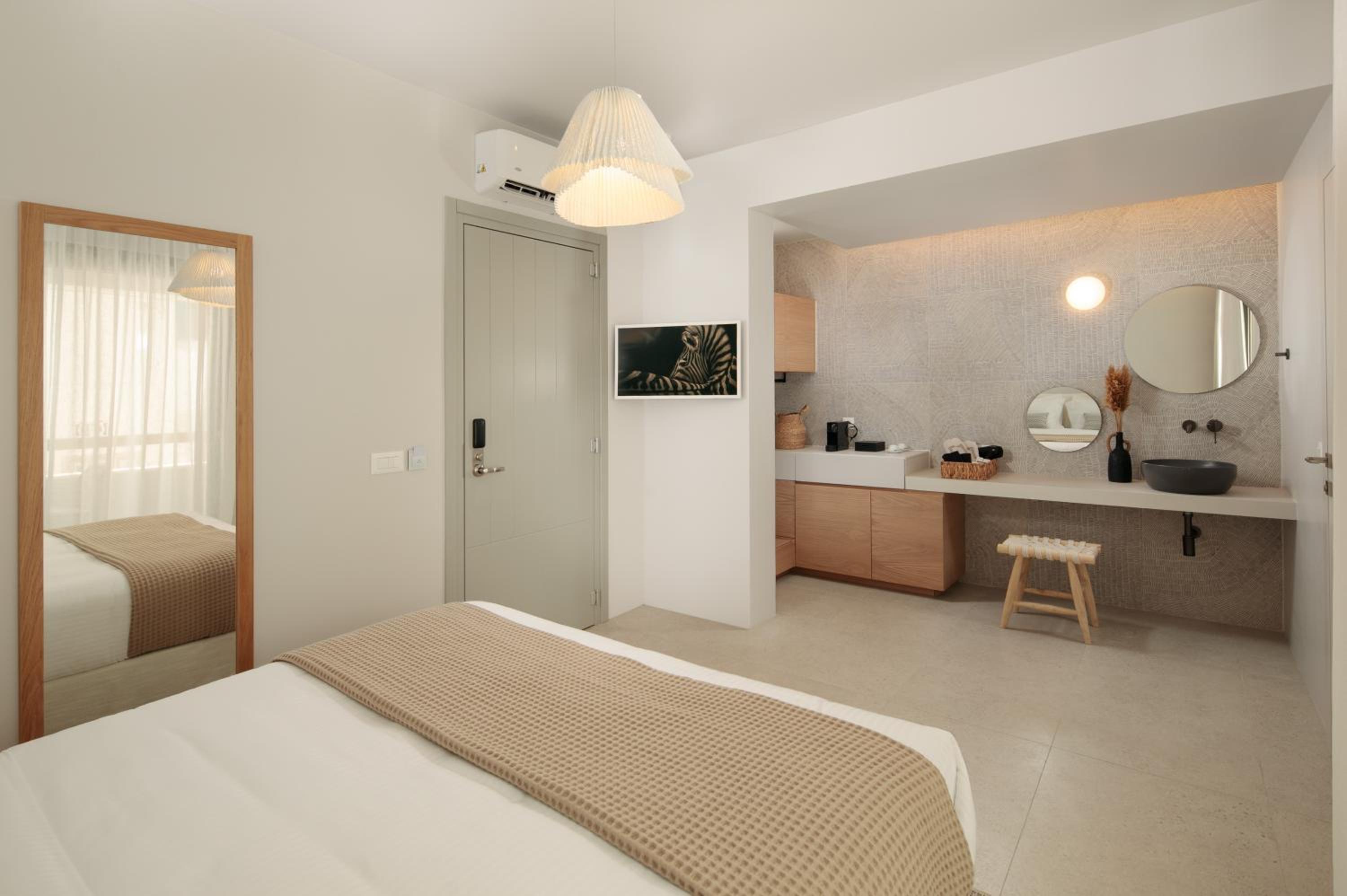 Deluxe Double Room photo 2