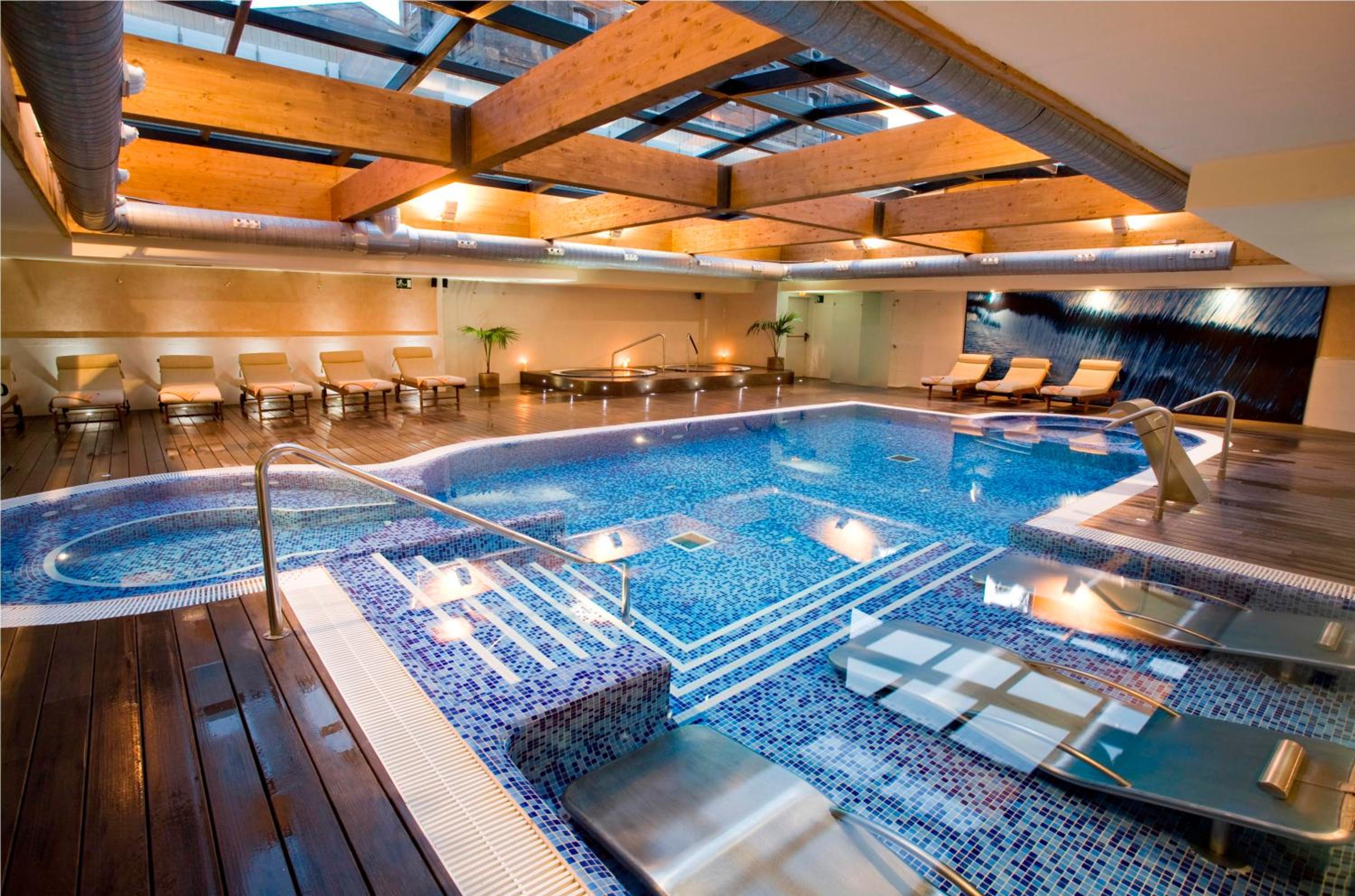 Large Single Room