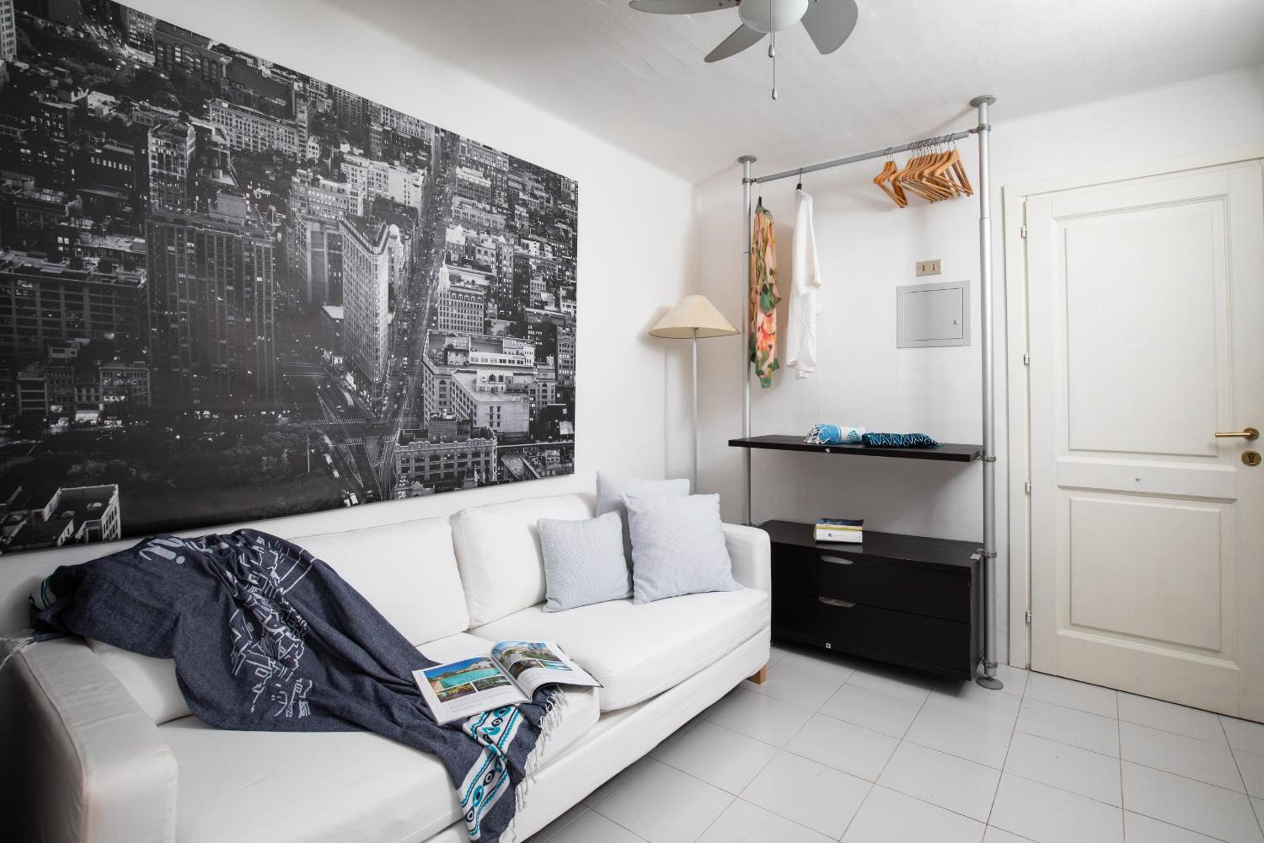 Studio Apartment