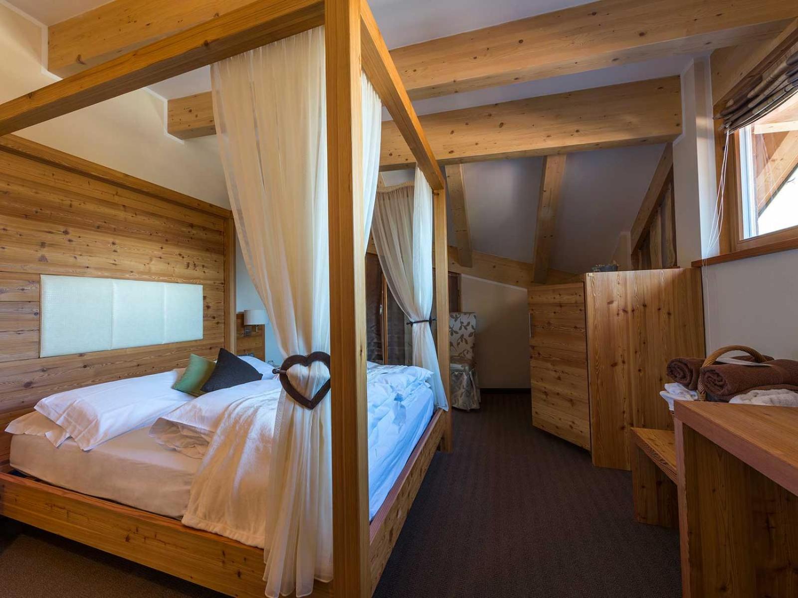 Superior King Room photo 1