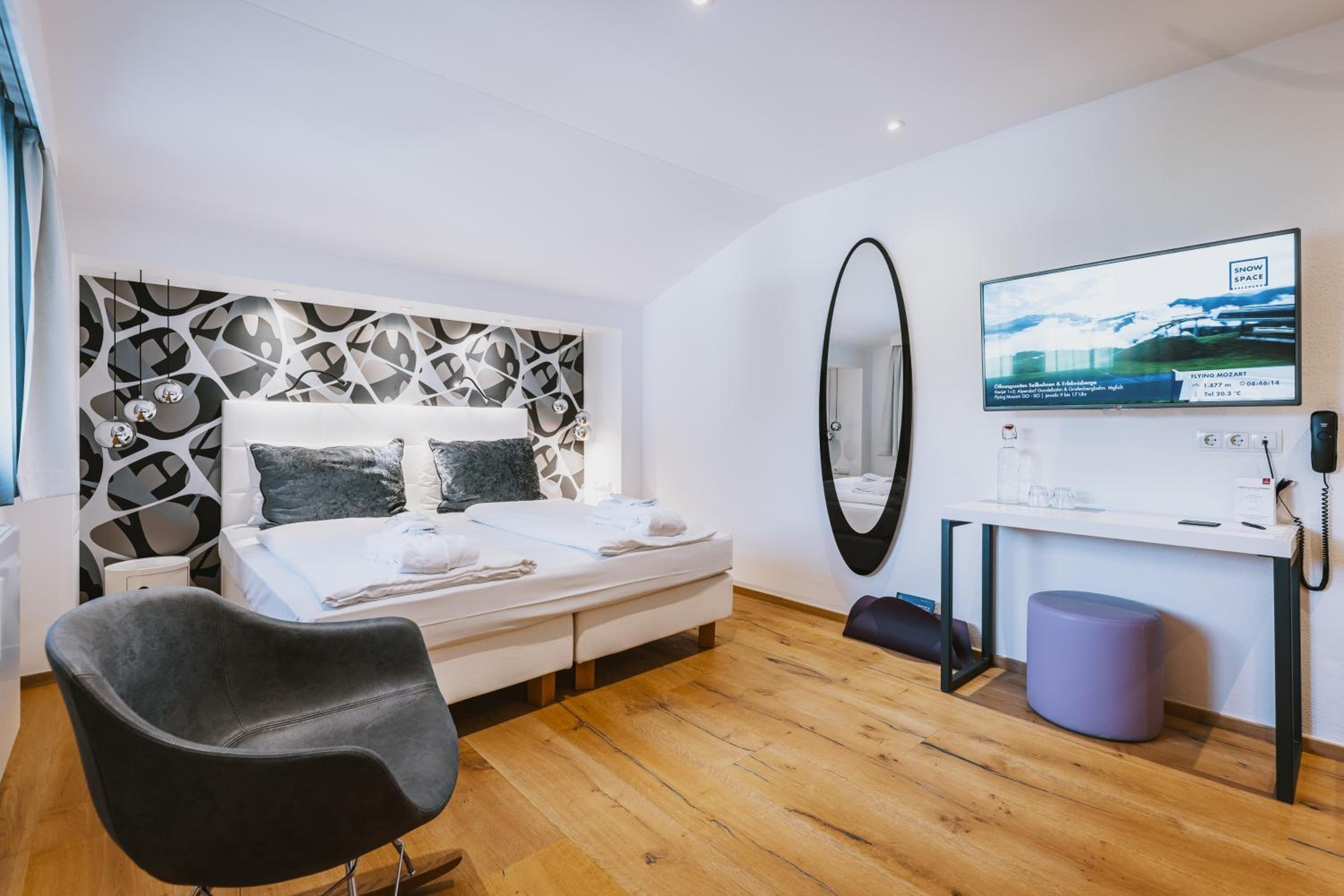 Standard Double Room - Photo 4