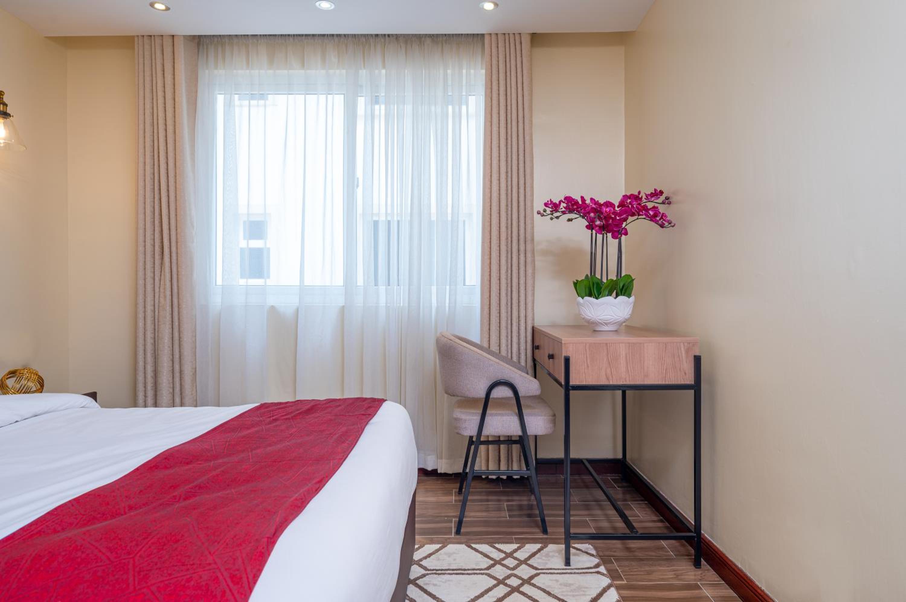One-Bedroom Apartment - Photo 19