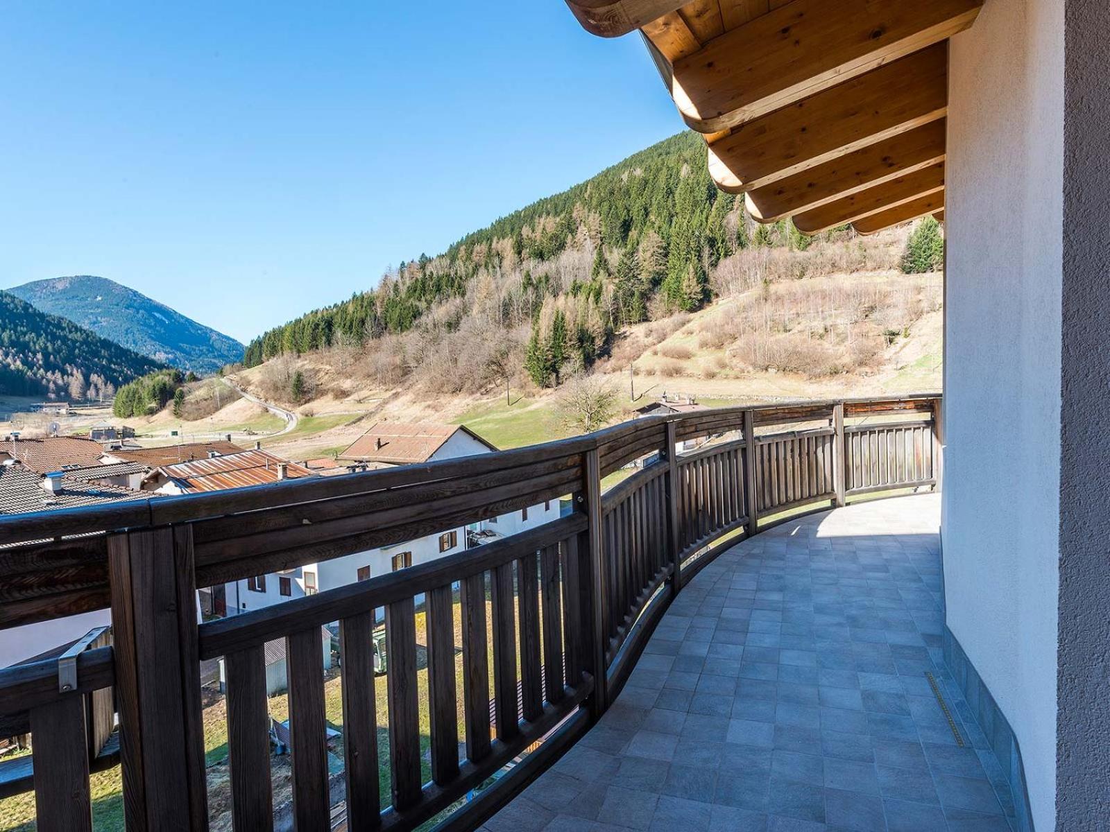 Junior Suite with Balcony photo 2