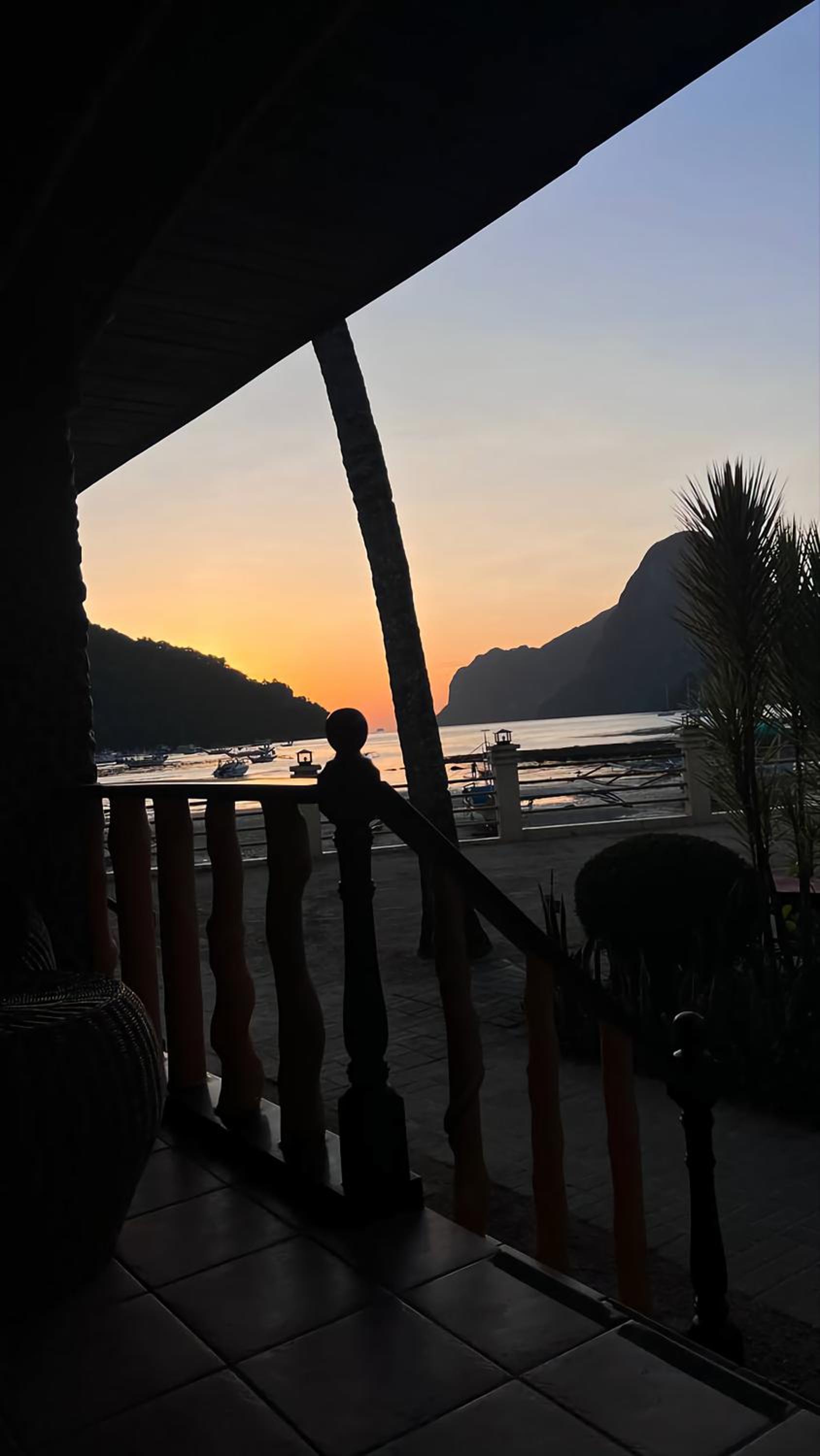 Bungalow - Beach Front photo 2
