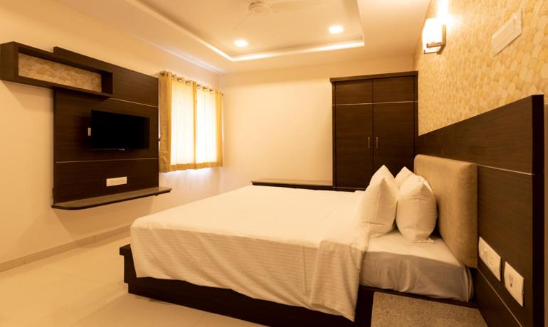 Economy Double Room photo 3