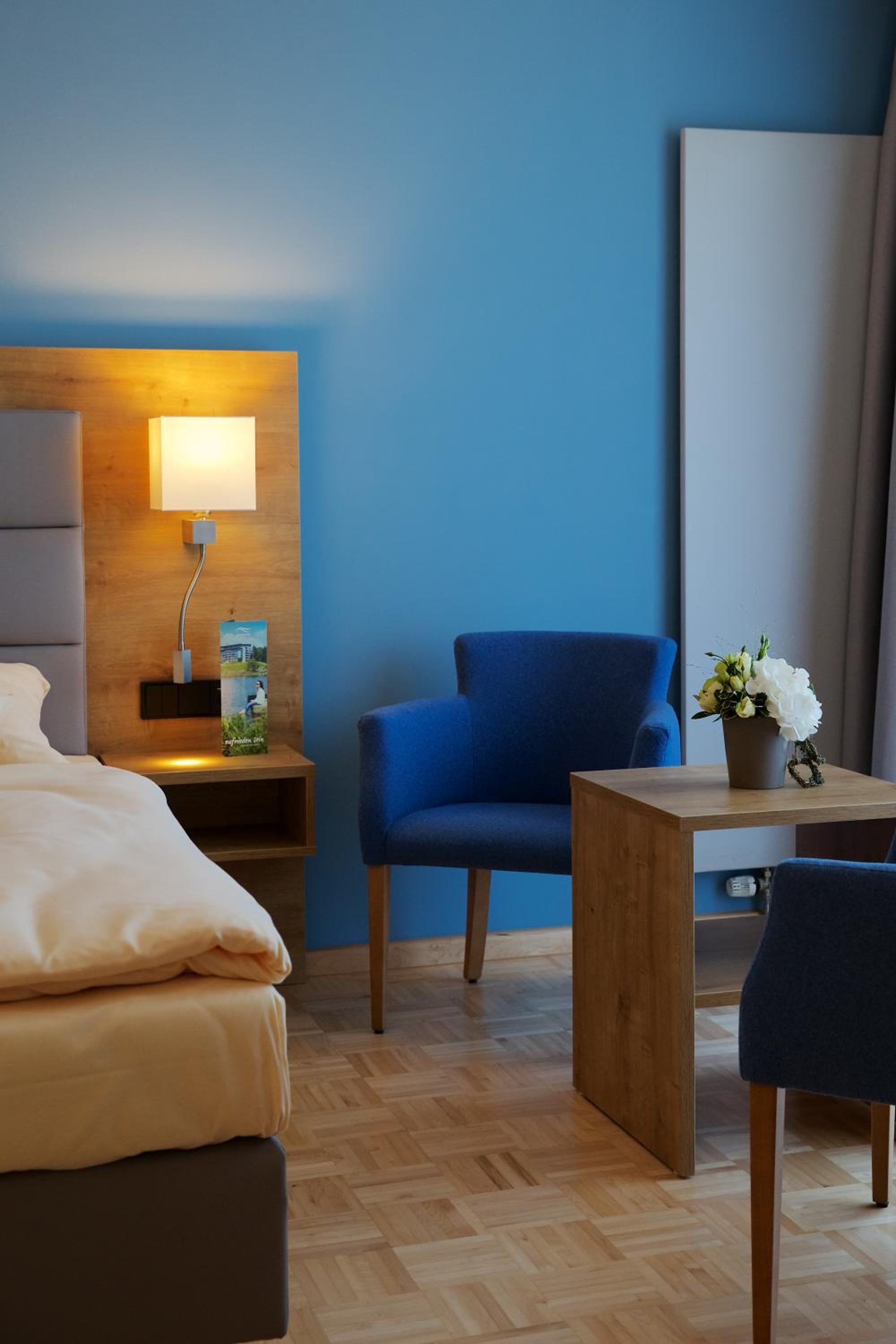 Double Room Lake Side photo 3