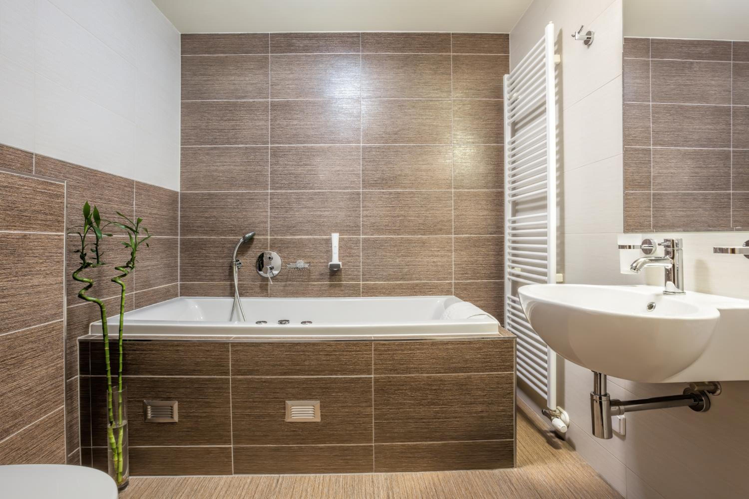 Suite - Photo 5