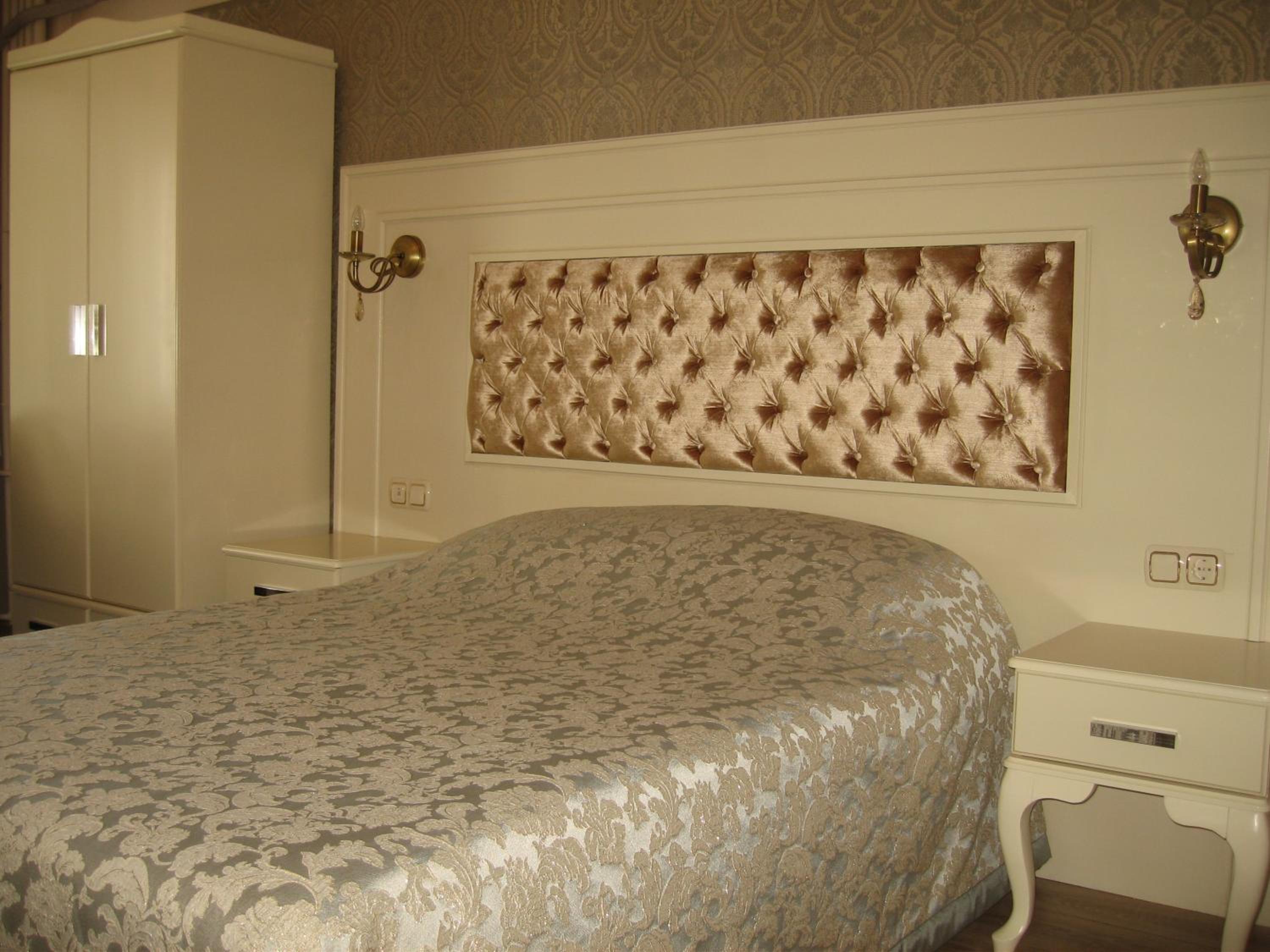 Deluxe Double or Twin Room photo 3