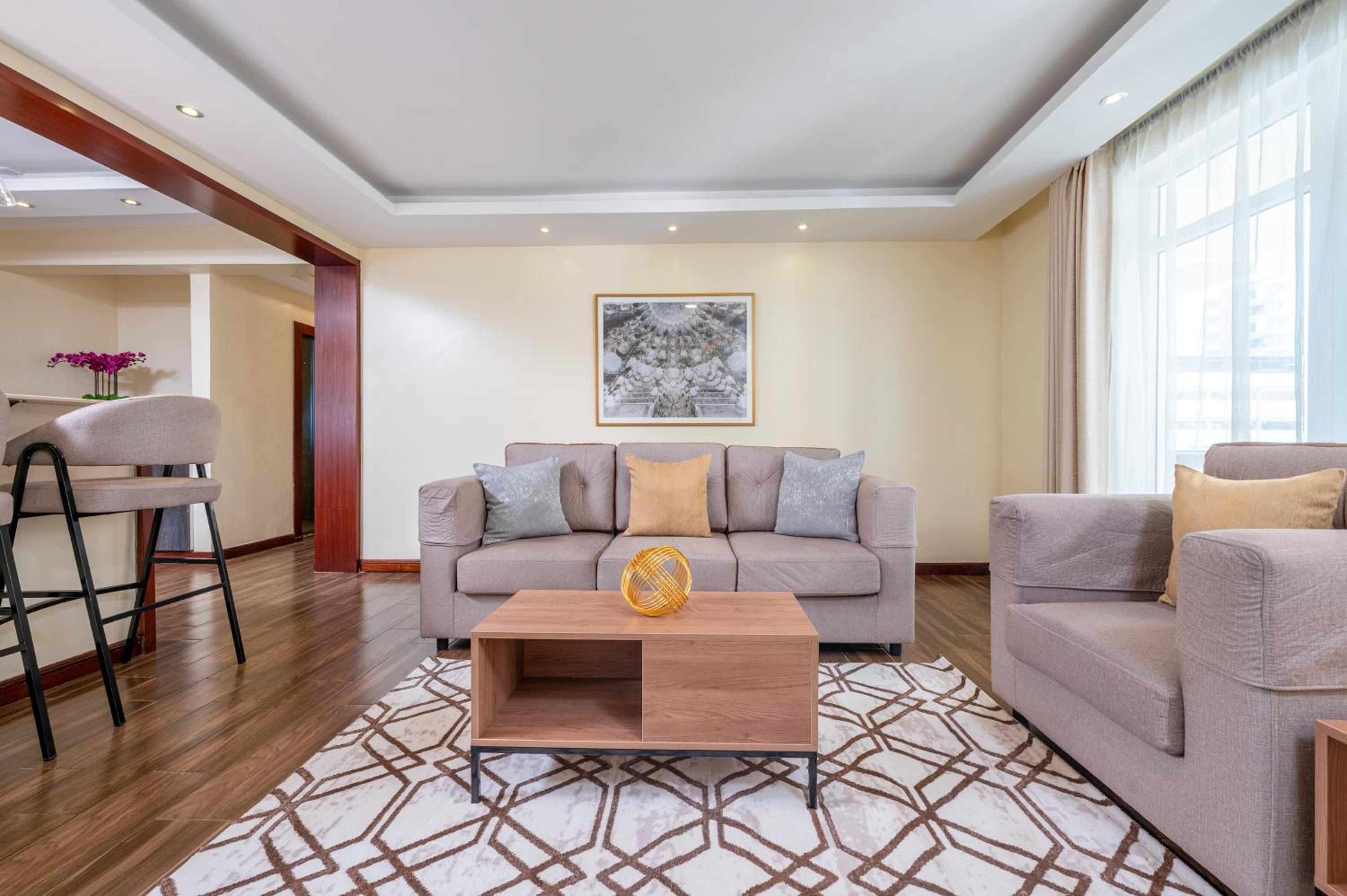 Two-Bedroom Apartment - Photo 4