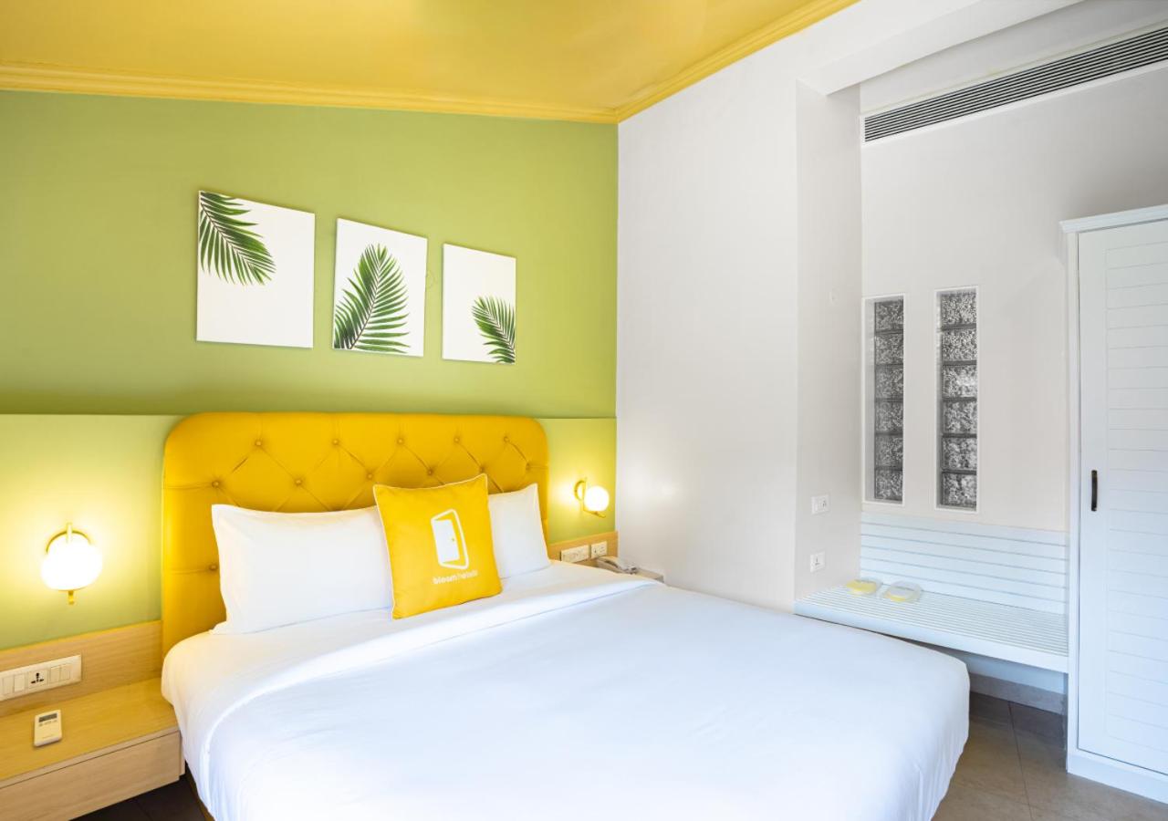Deluxe King Room - Photo 3