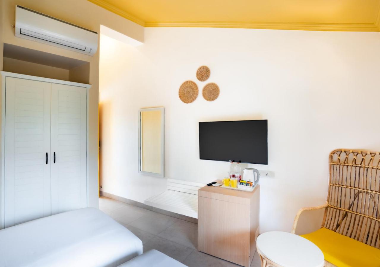 Deluxe Twin Room - Photo 3